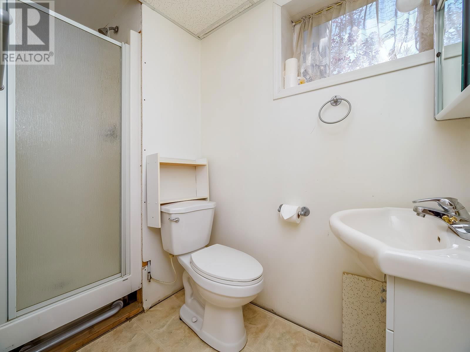 710 8TH STREET Image 17