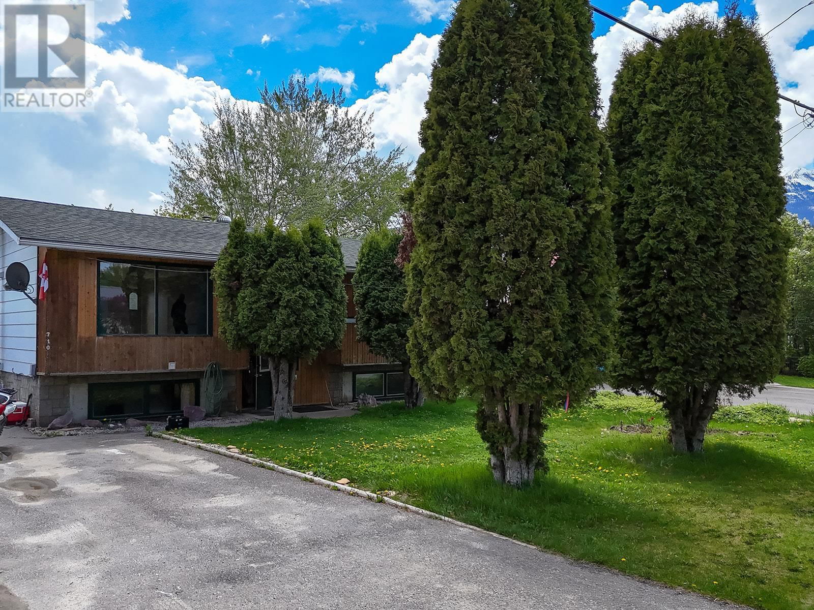 710 8TH STREET Image 26