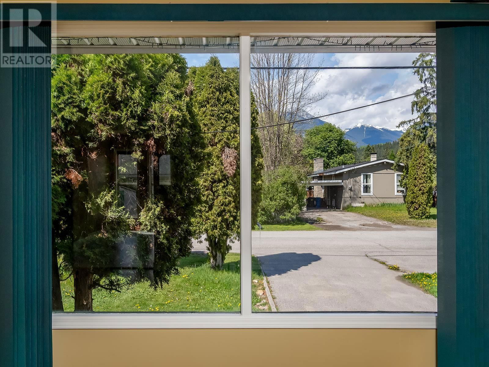 710 8TH STREET Image 6
