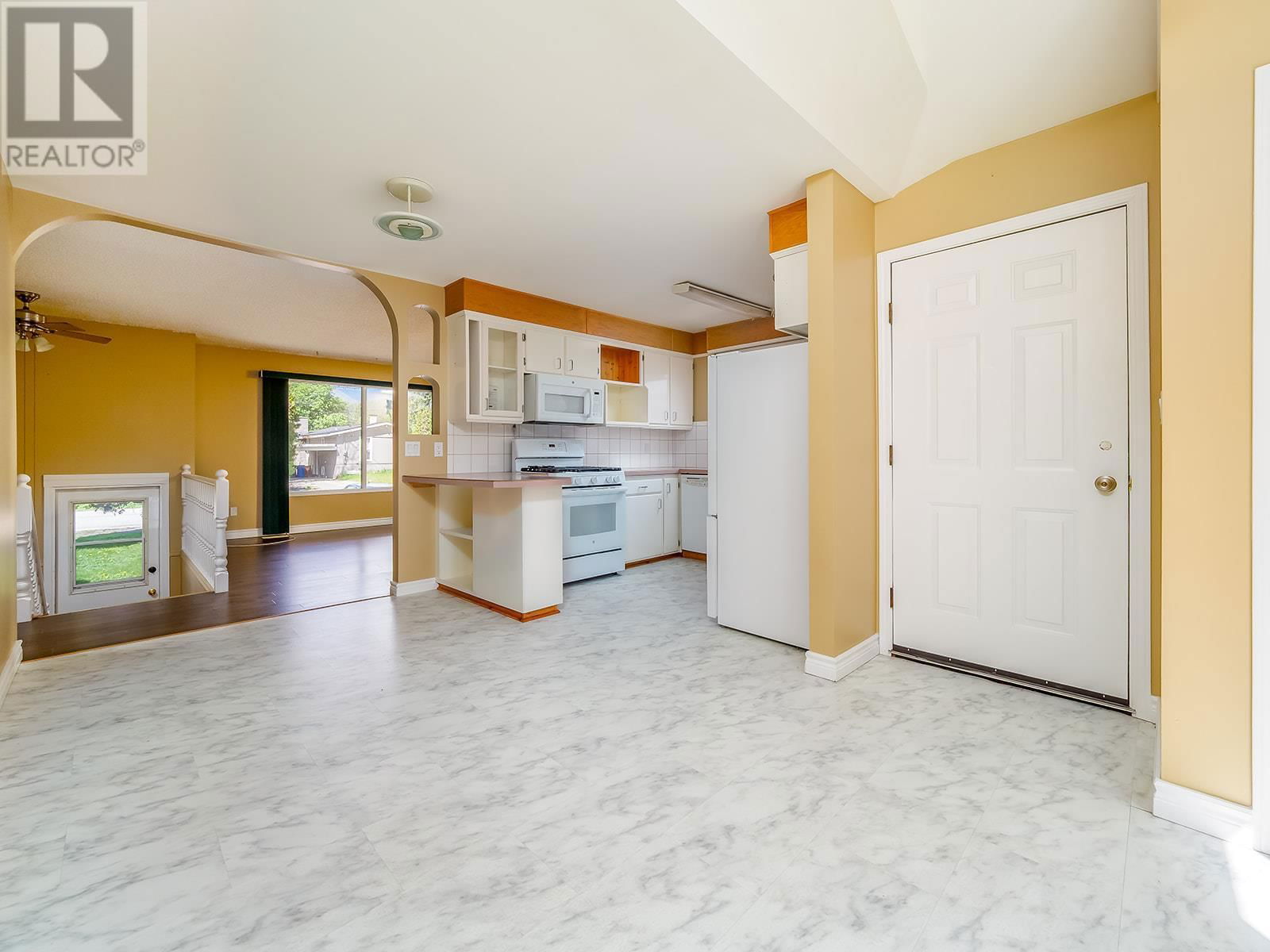 710 8TH STREET Image 9