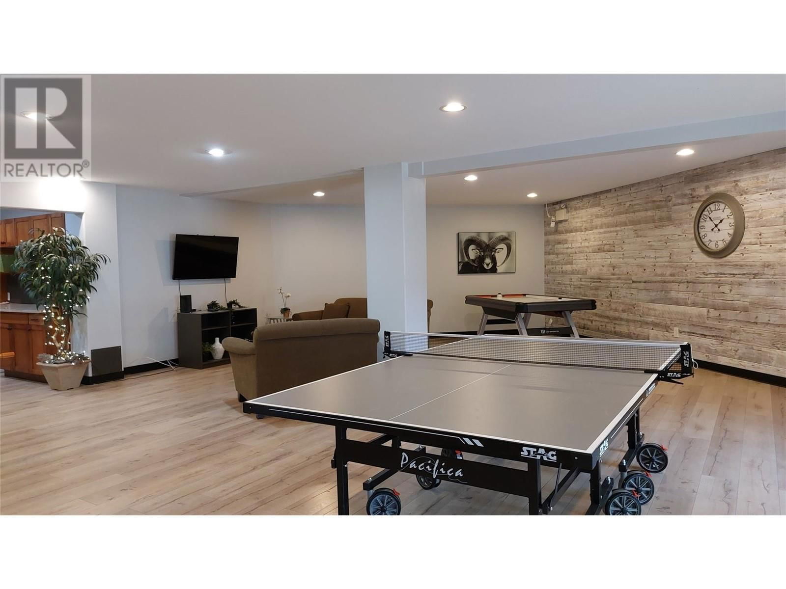 388 - 6912 TERAZONA DRIVE Image 32