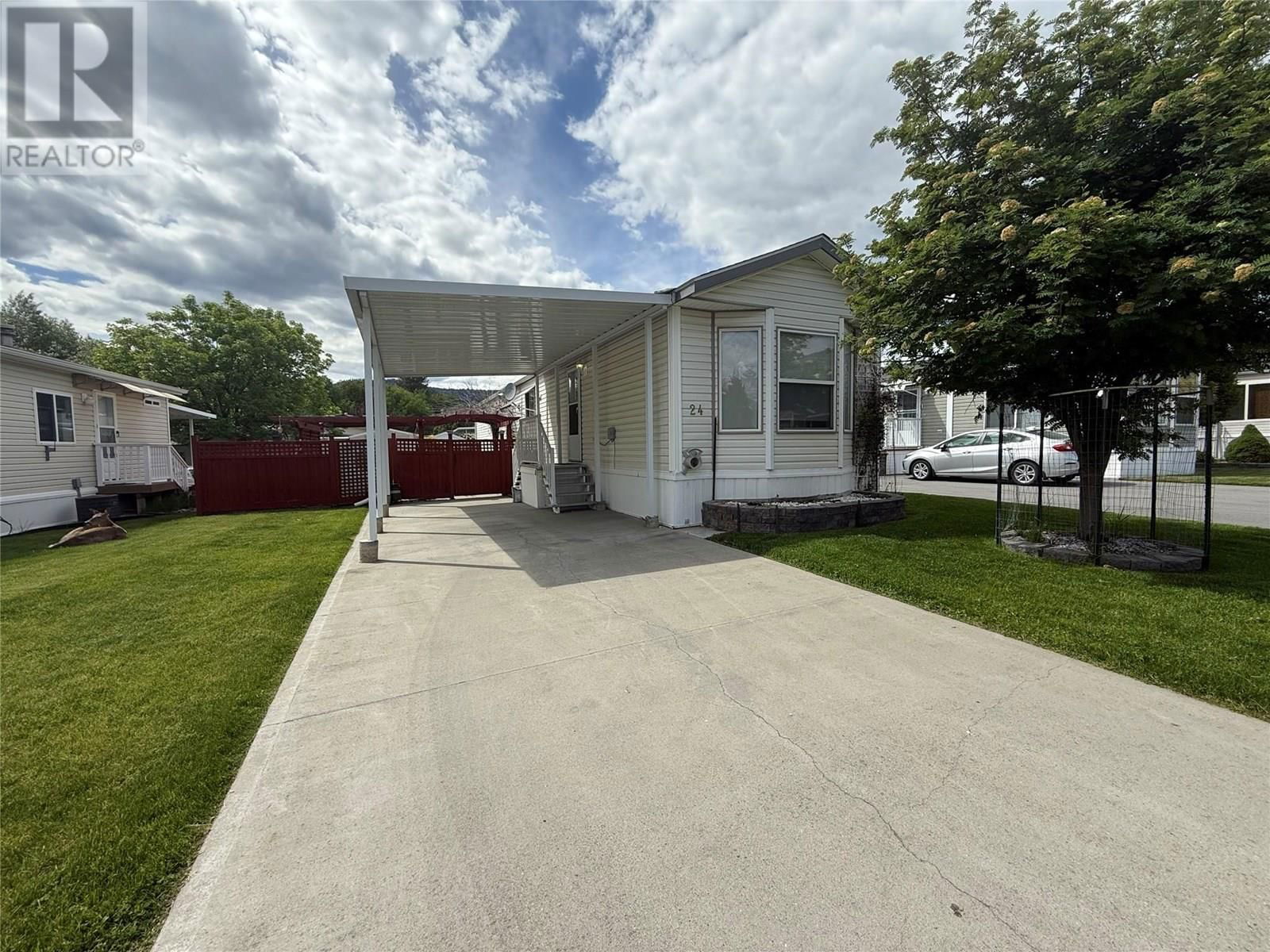 24 - 7225 BOUNDARY DRIVE Image 1