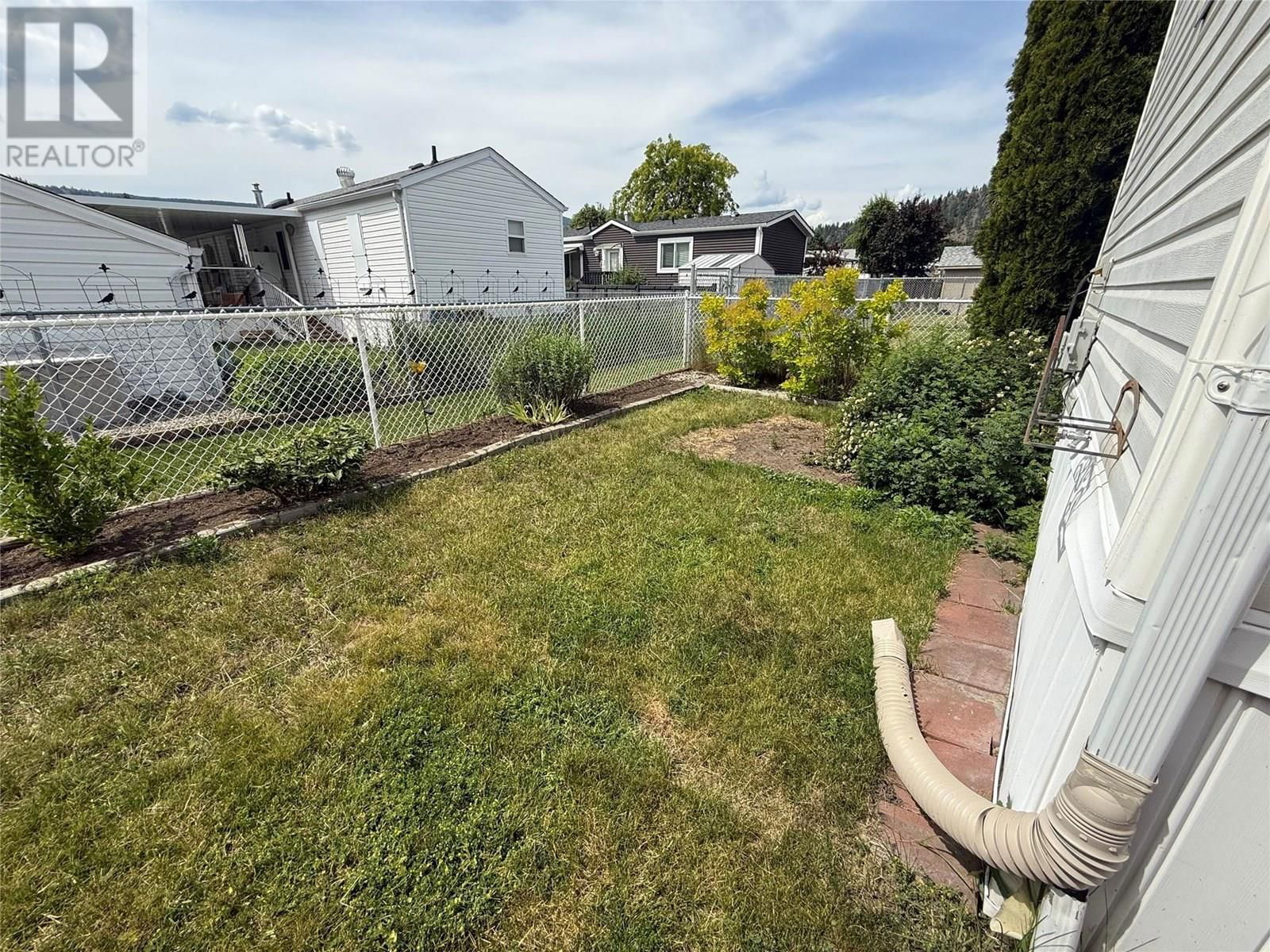 24 - 7225 BOUNDARY DRIVE Image 16