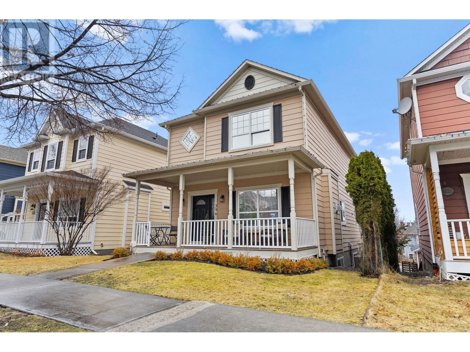 396 MCCARREN AVENUE Image 35