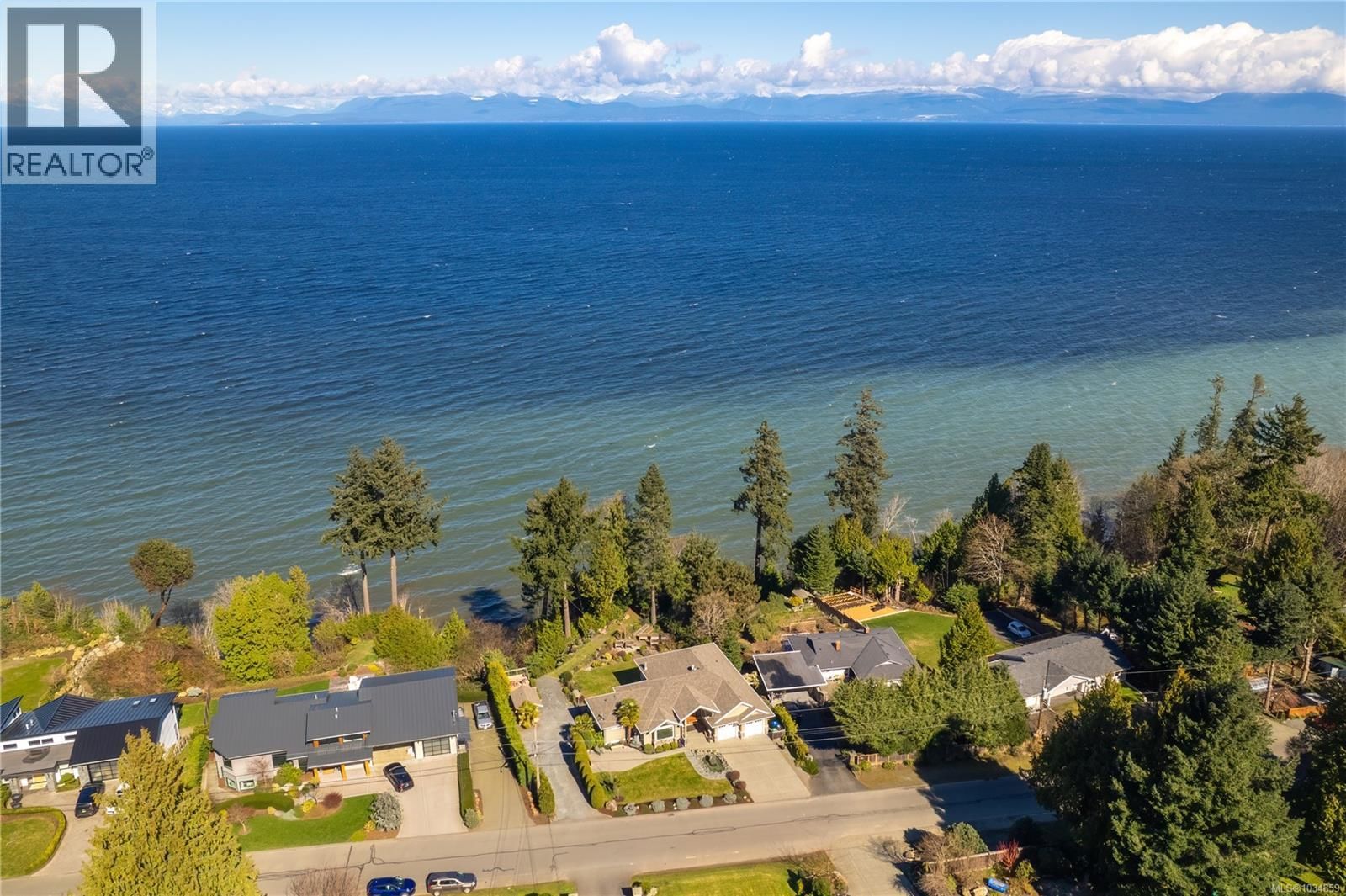 5450 Bayshore Drive property photo