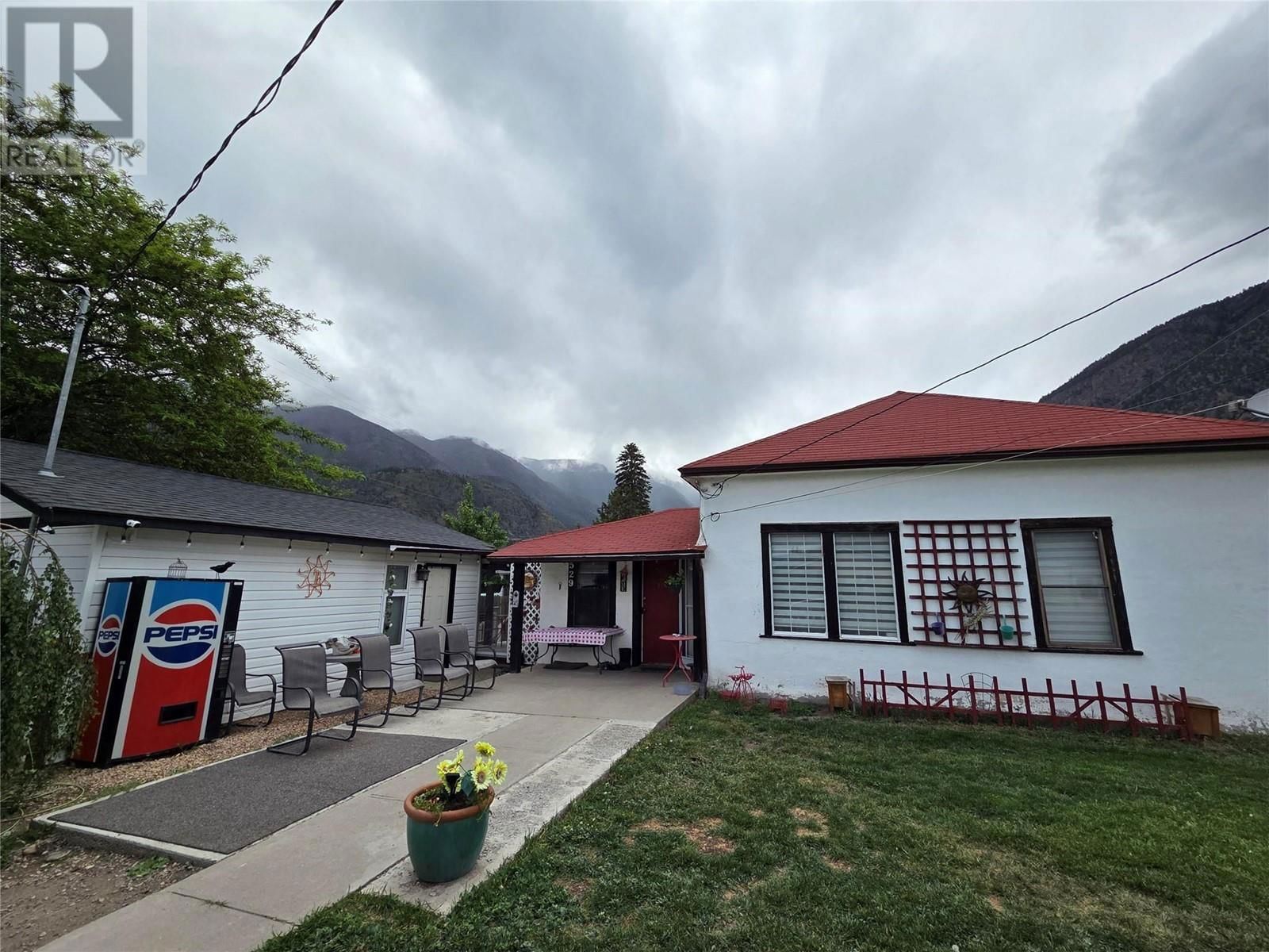 Primary Property View