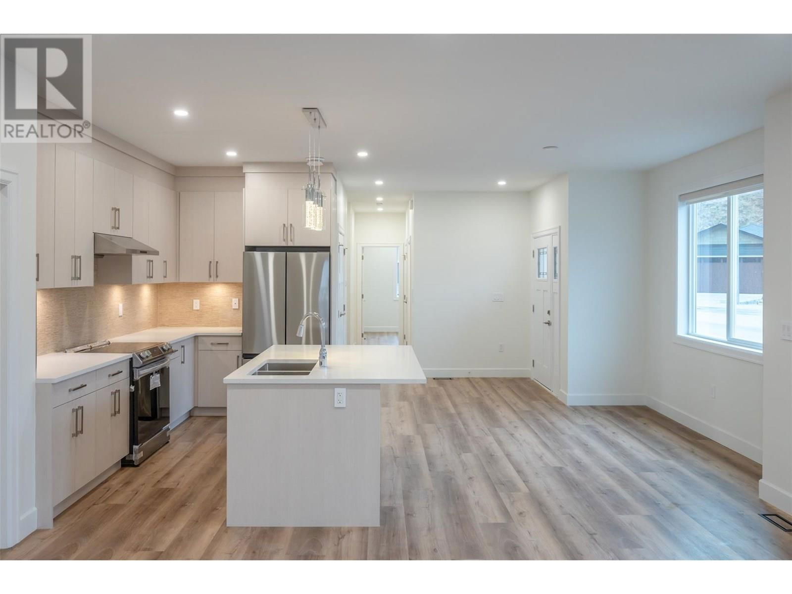 258 BENTGRASS AVENUE Image 11