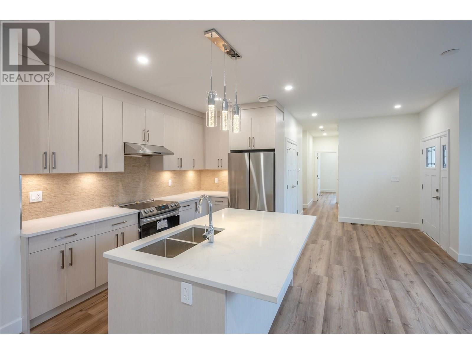 258 BENTGRASS AVENUE Image 12