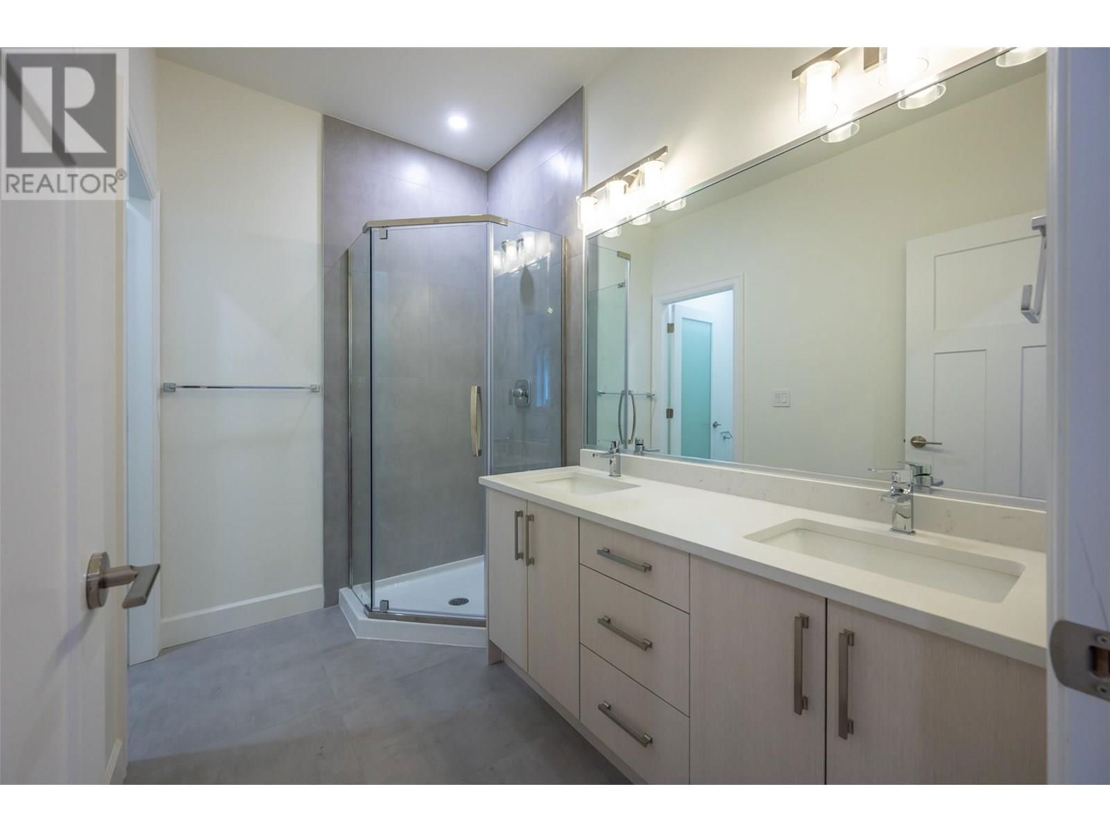 258 BENTGRASS AVENUE Image 20