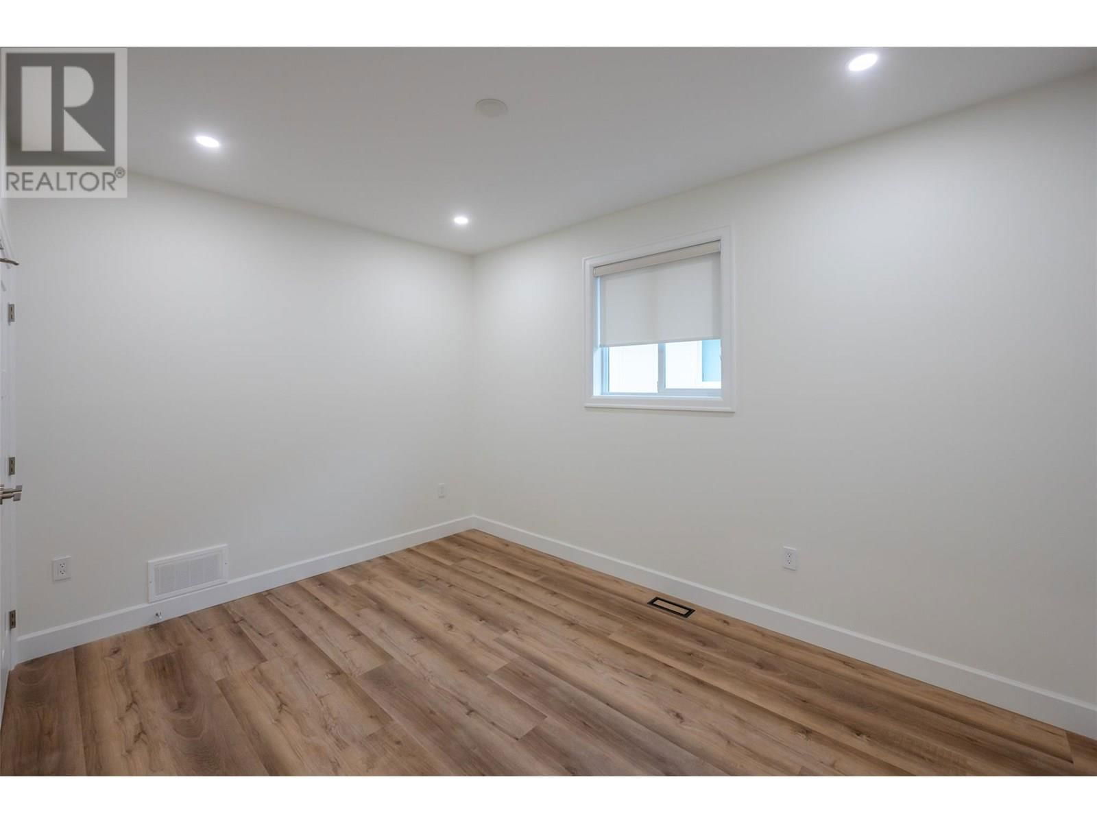 258 BENTGRASS AVENUE Image 28