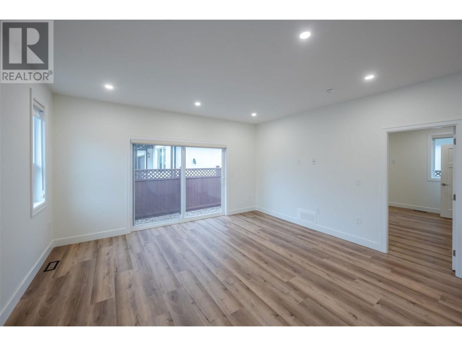 258 BENTGRASS AVENUE Image 6