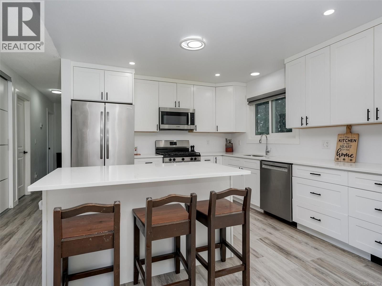 435 Dressler Road property photo