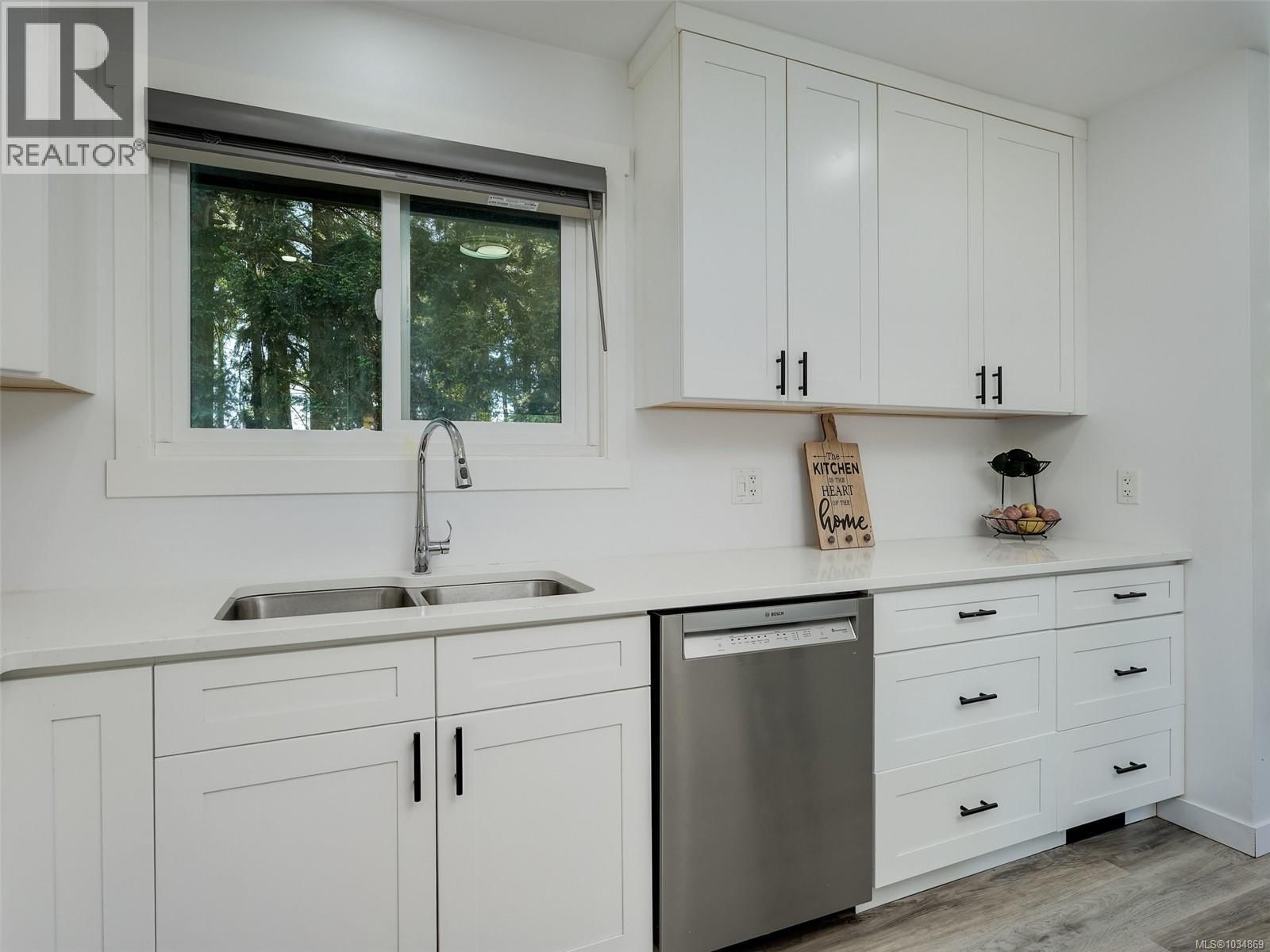 435 Dressler Road property photo