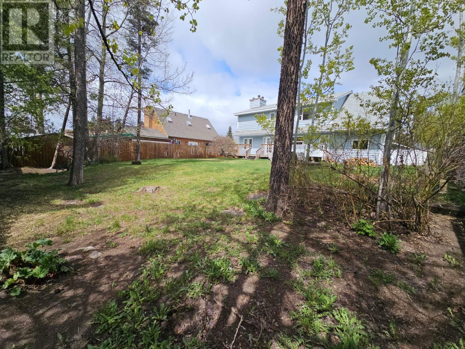 128 CHAMBERLAIN CRESCENT Image 87