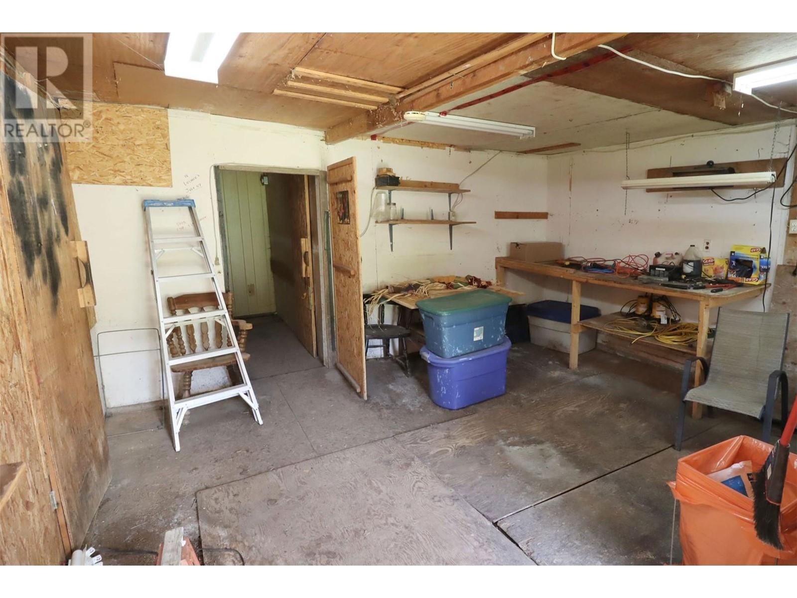 Listing Image 42