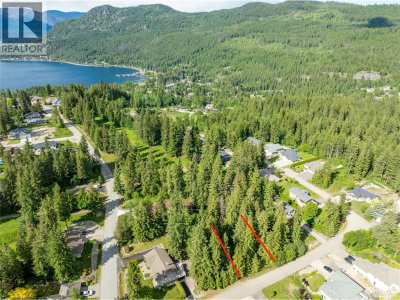 Lot 4 Golf View Crescent | Blind Bay British Columbia | Slide Image Two
