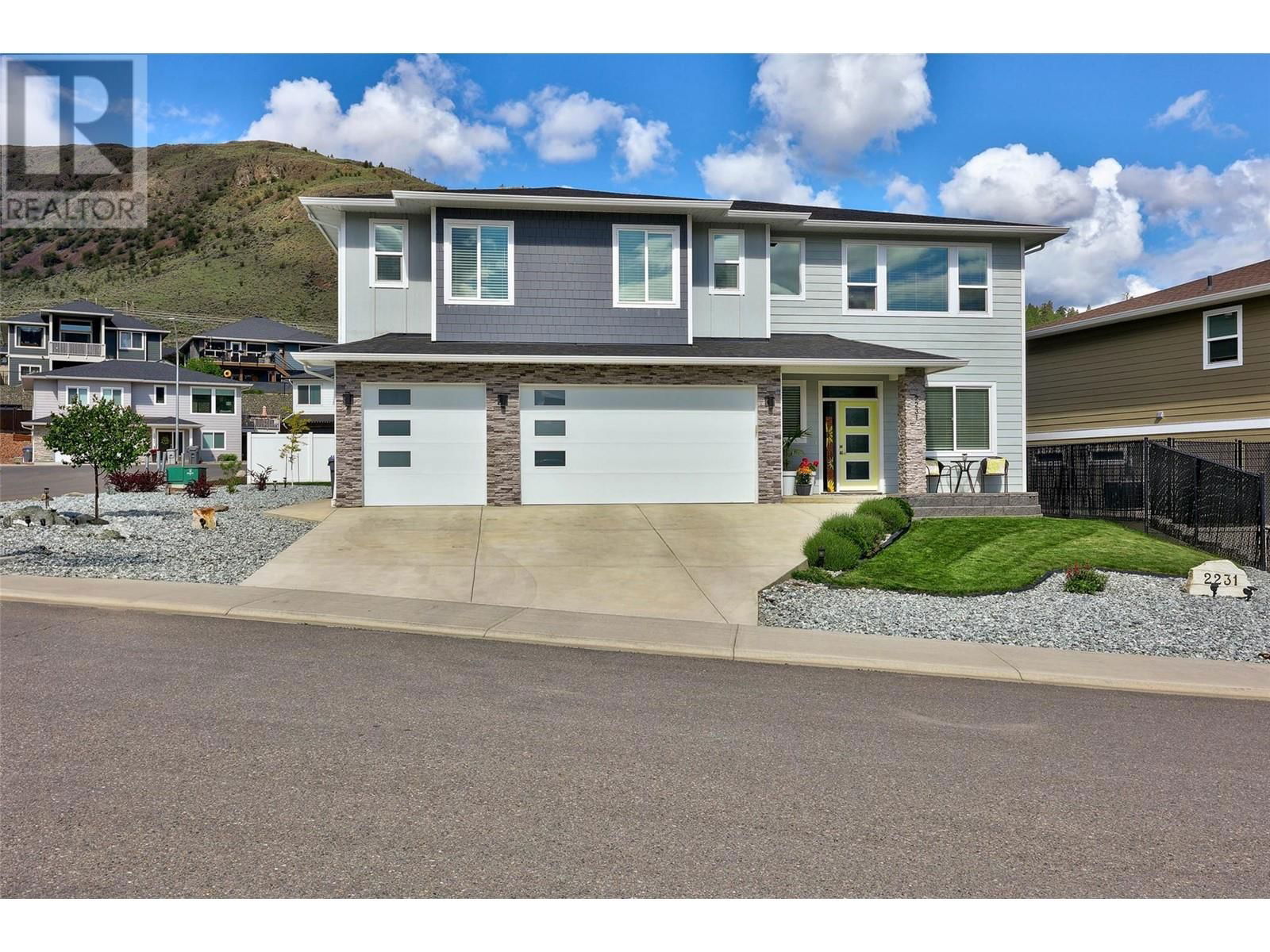 2231 DOUBLETREE CRESCENT Image 1