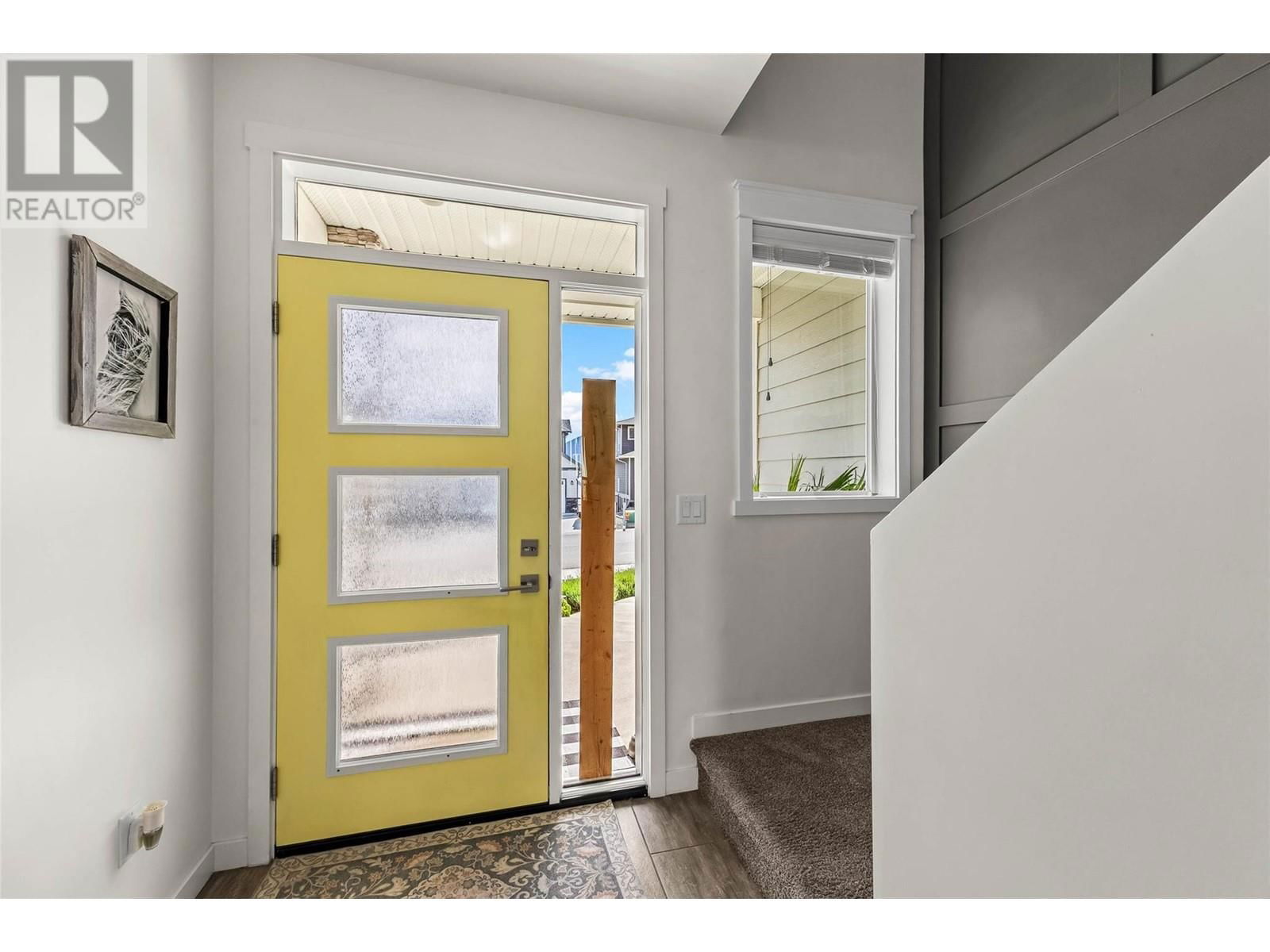 2231 DOUBLETREE CRESCENT Image 3