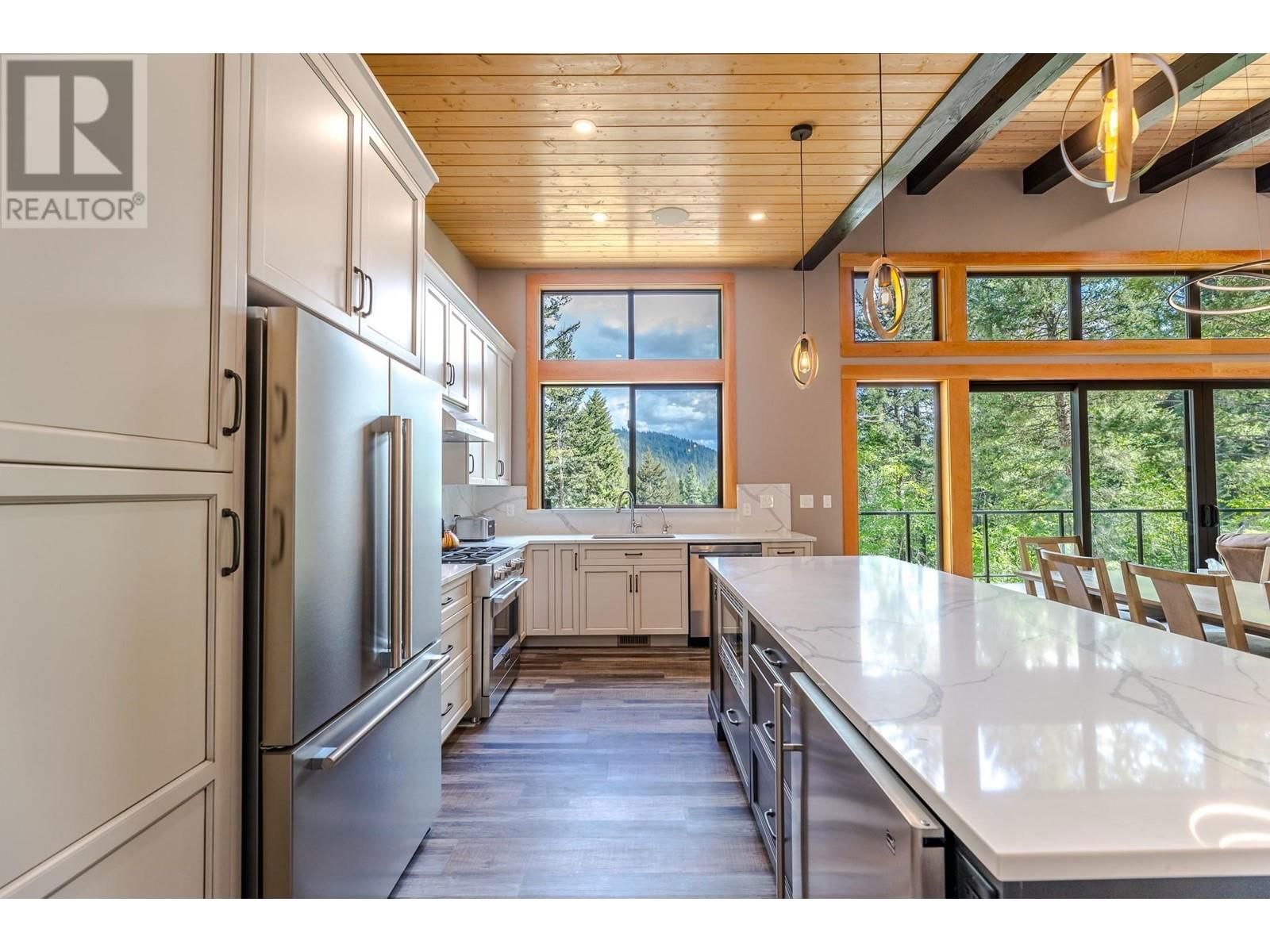 2894 COALMONT ROAD Image 11