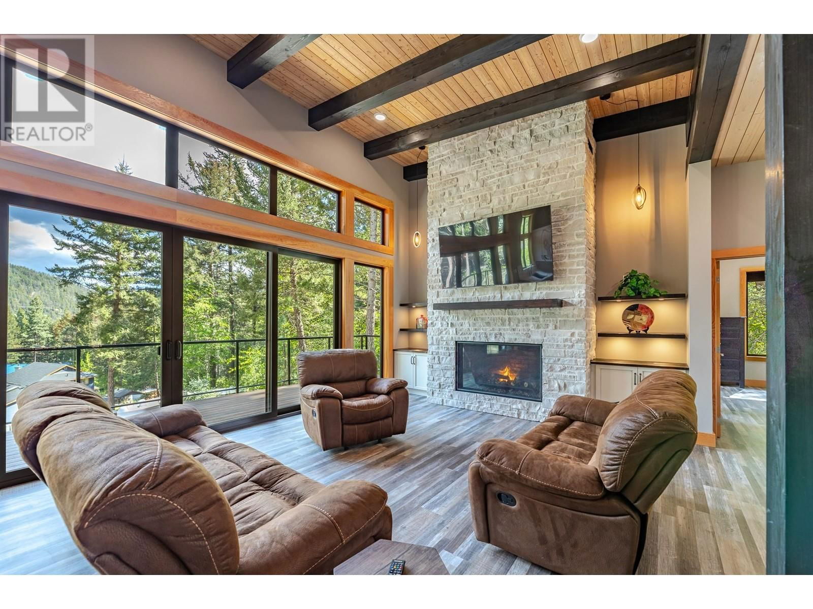 2894 COALMONT ROAD Image 16