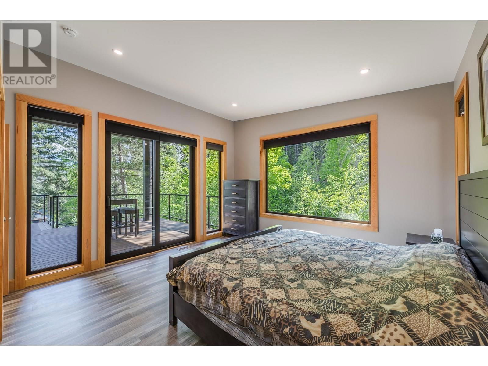 2894 COALMONT ROAD Image 23