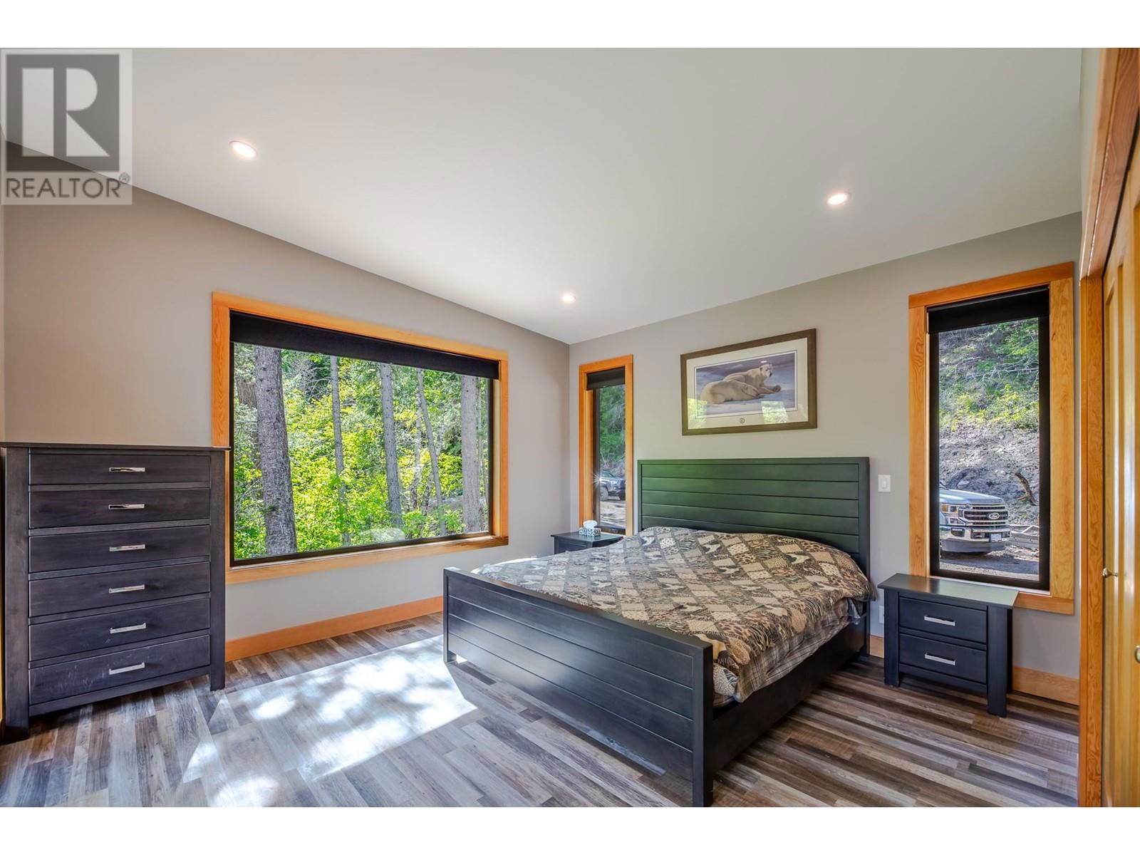 2894 COALMONT ROAD Image 25