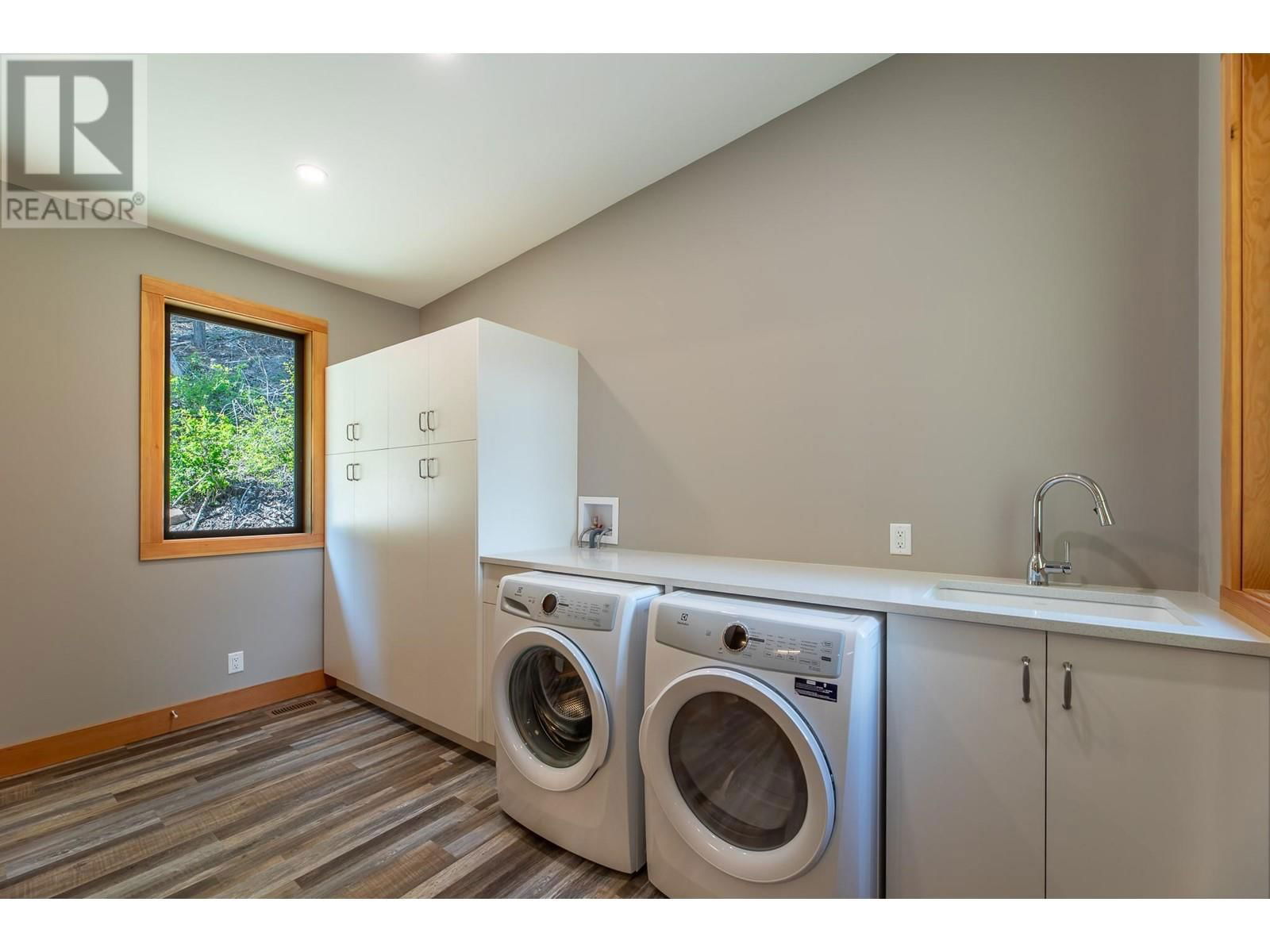 2894 COALMONT ROAD Image 28