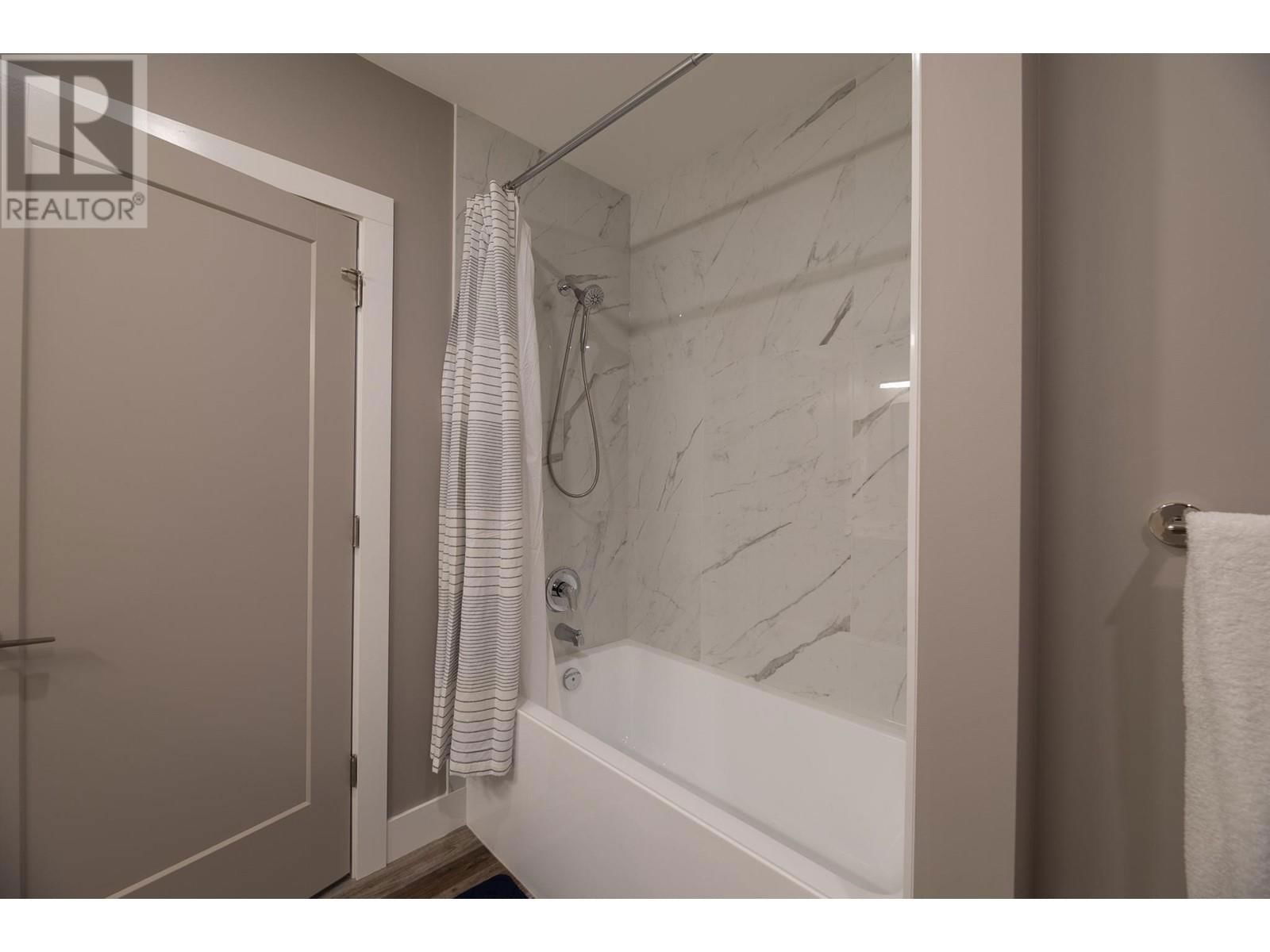2894 COALMONT ROAD Image 35