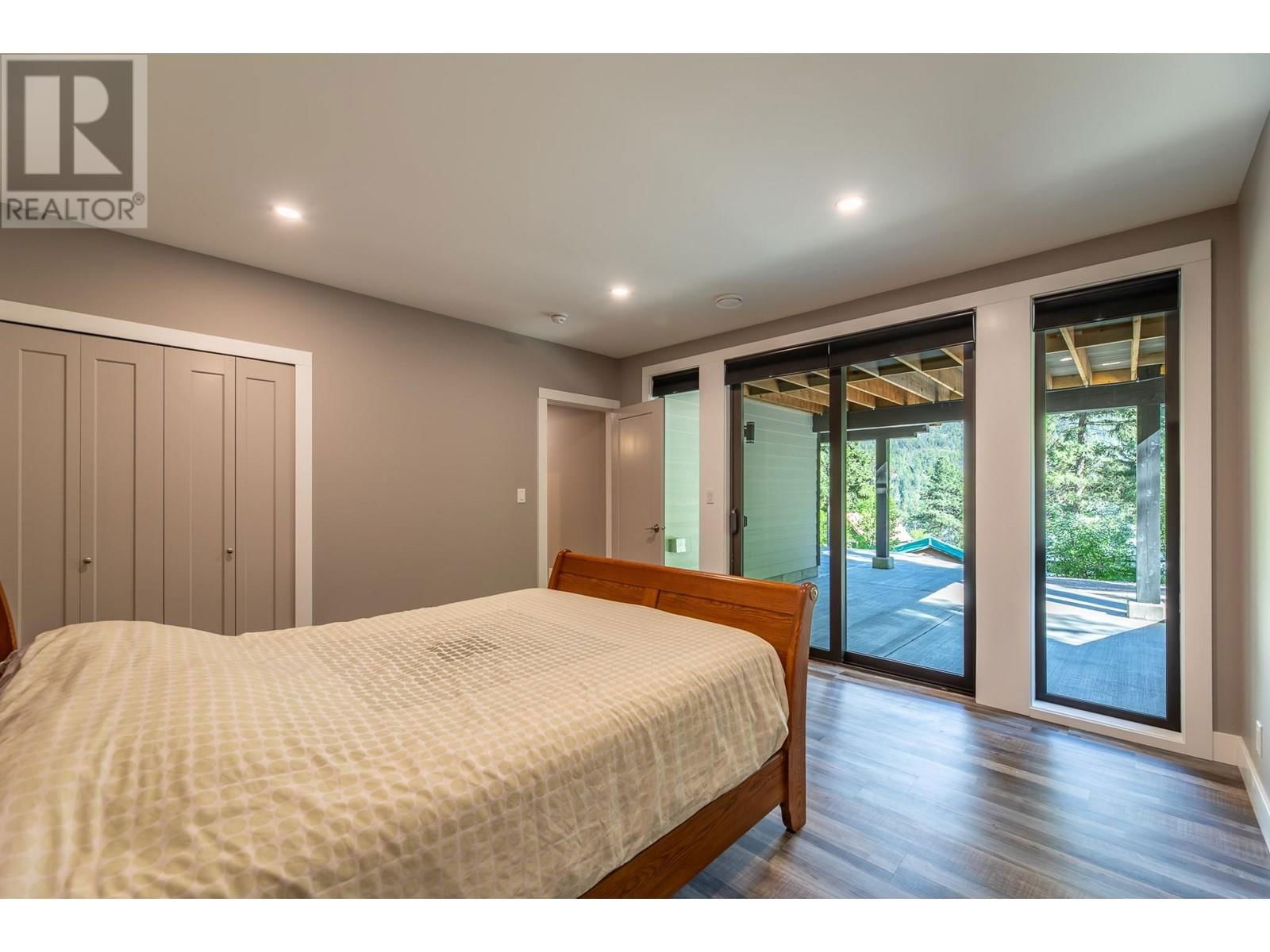 2894 COALMONT ROAD Image 38