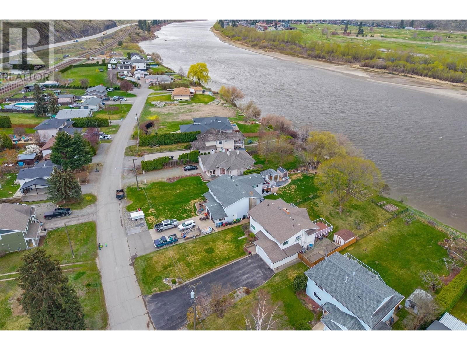 4061 DAVIE ROAD Image 10