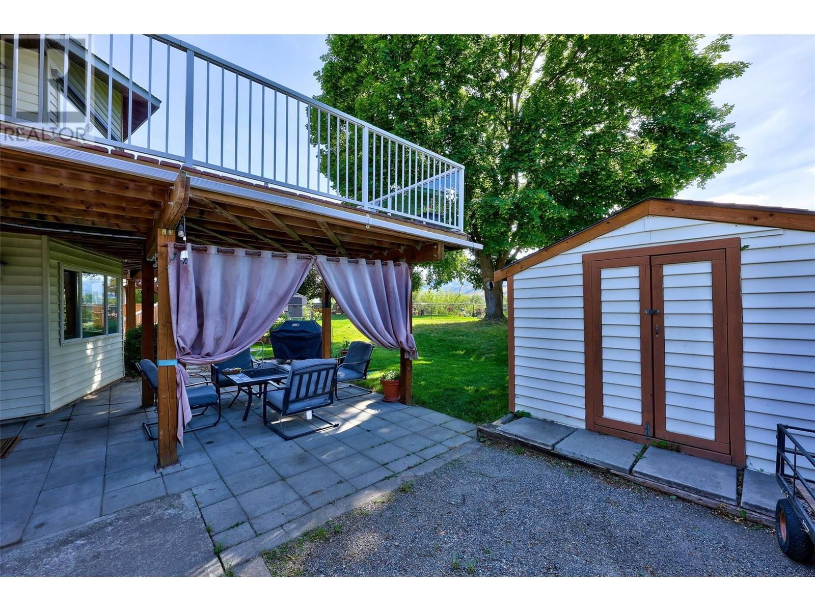 4061 DAVIE ROAD Image 25