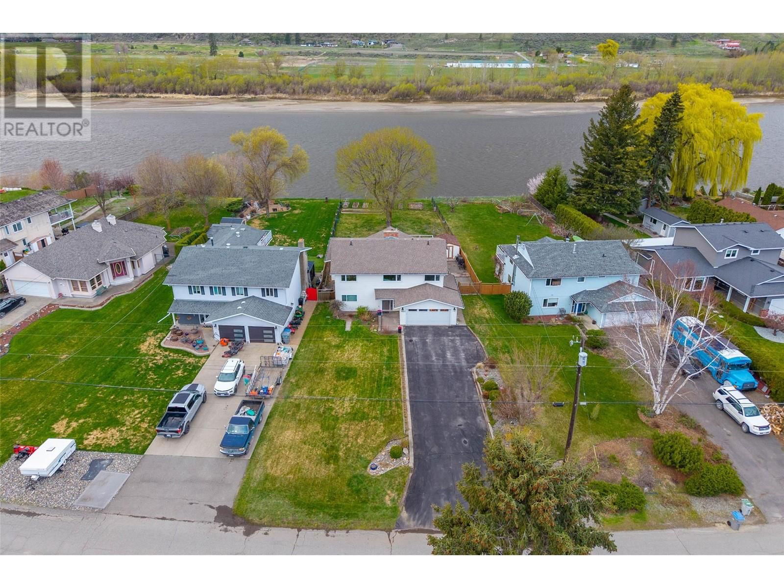 4061 DAVIE ROAD Image 61