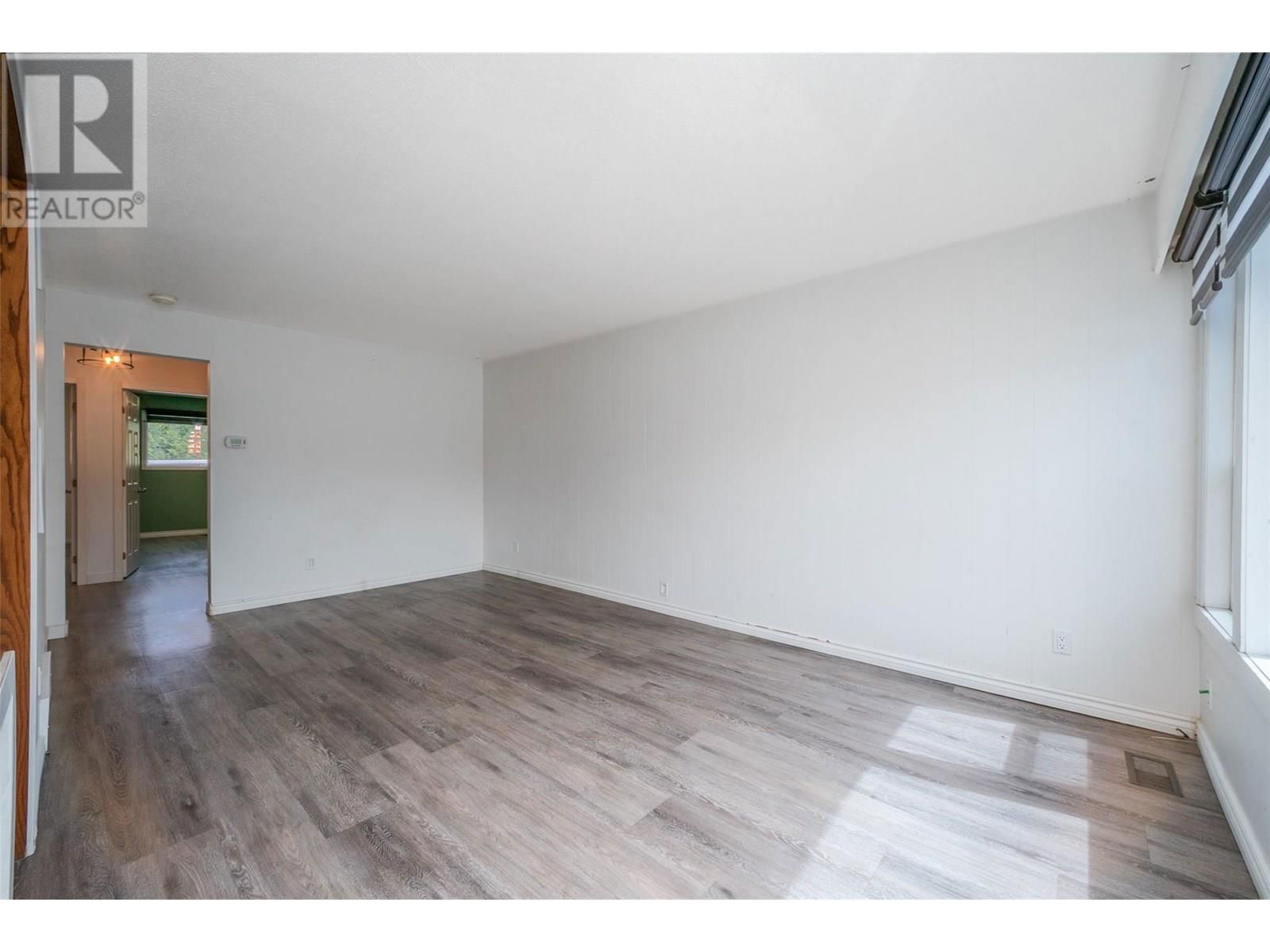 2946 SPRINGFIELD ROAD Image 10