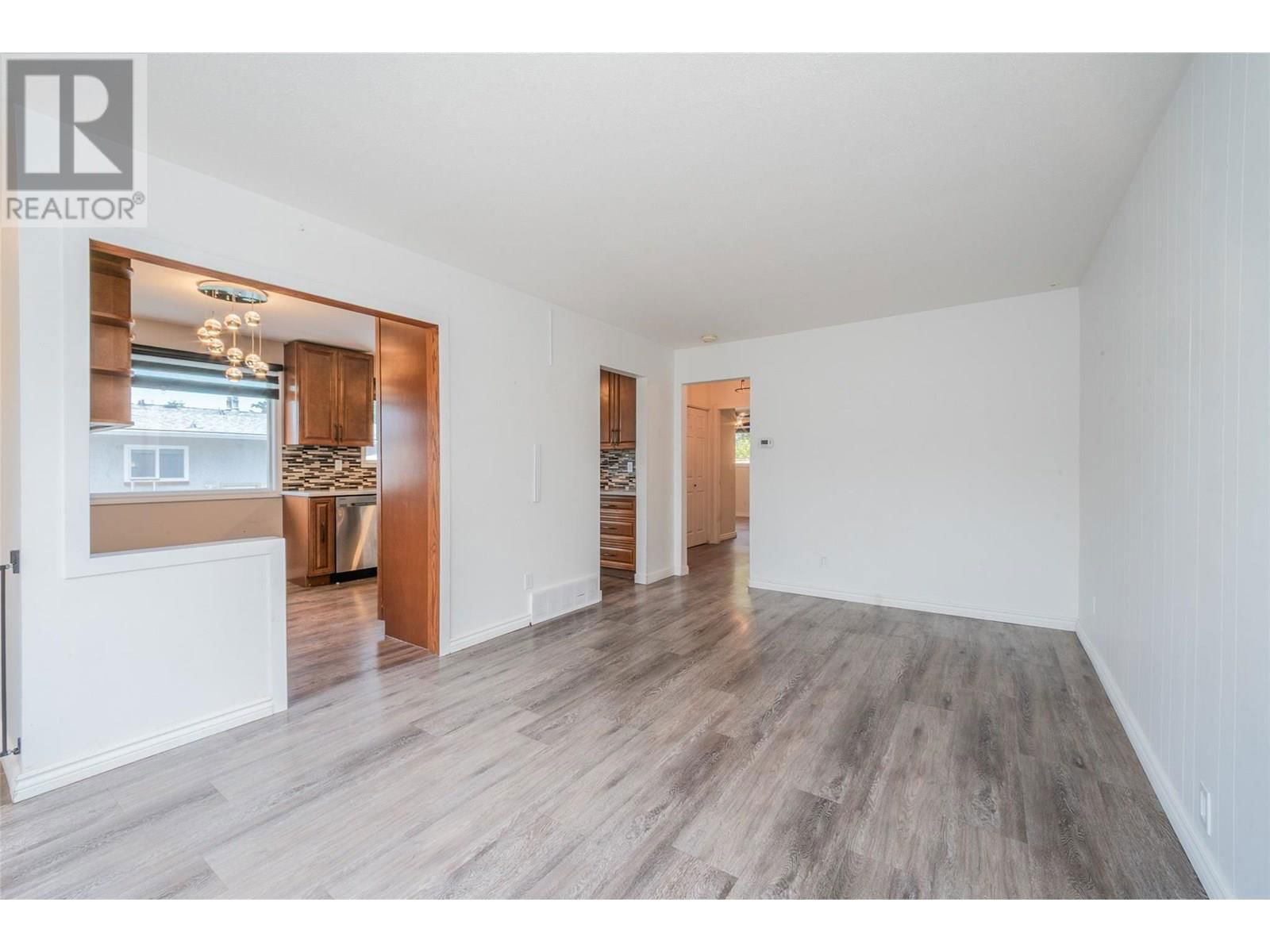 2946 SPRINGFIELD ROAD Image 11