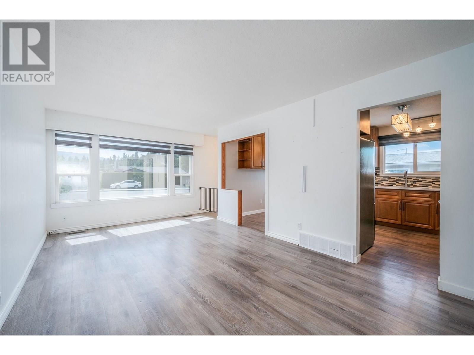 2946 SPRINGFIELD ROAD Image 9