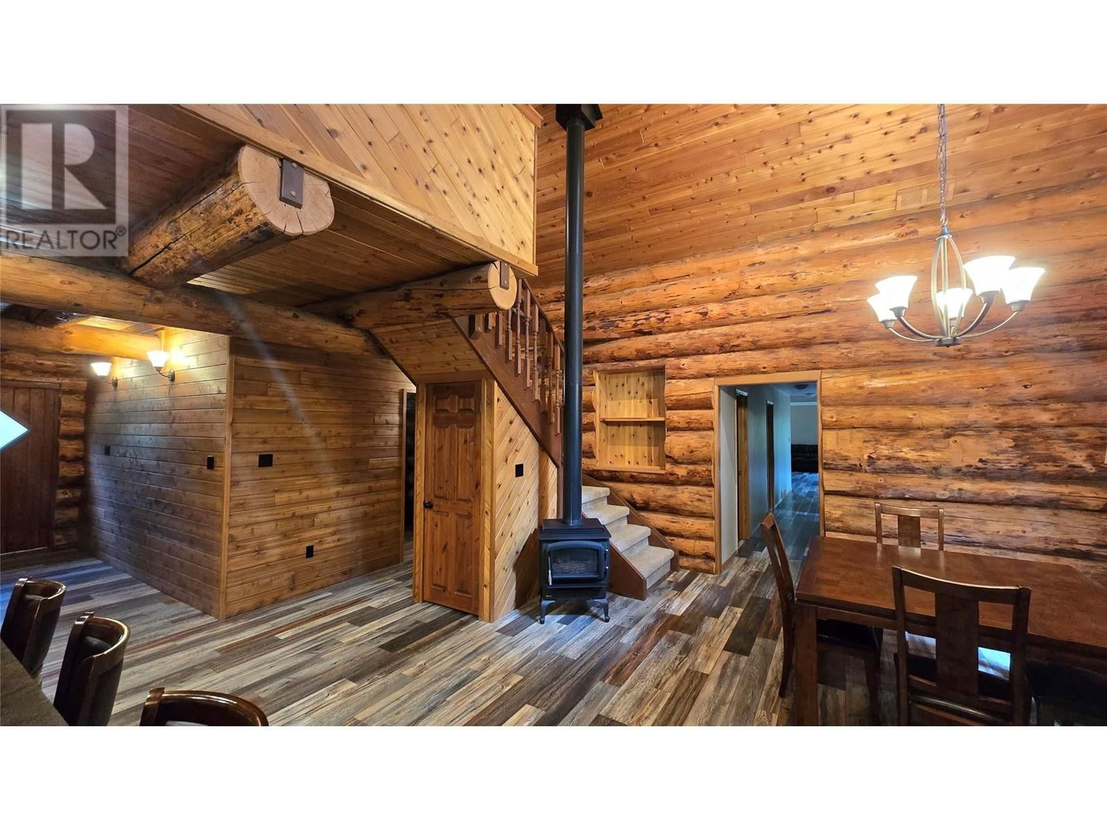 10833 MERRICK ROAD Image 13