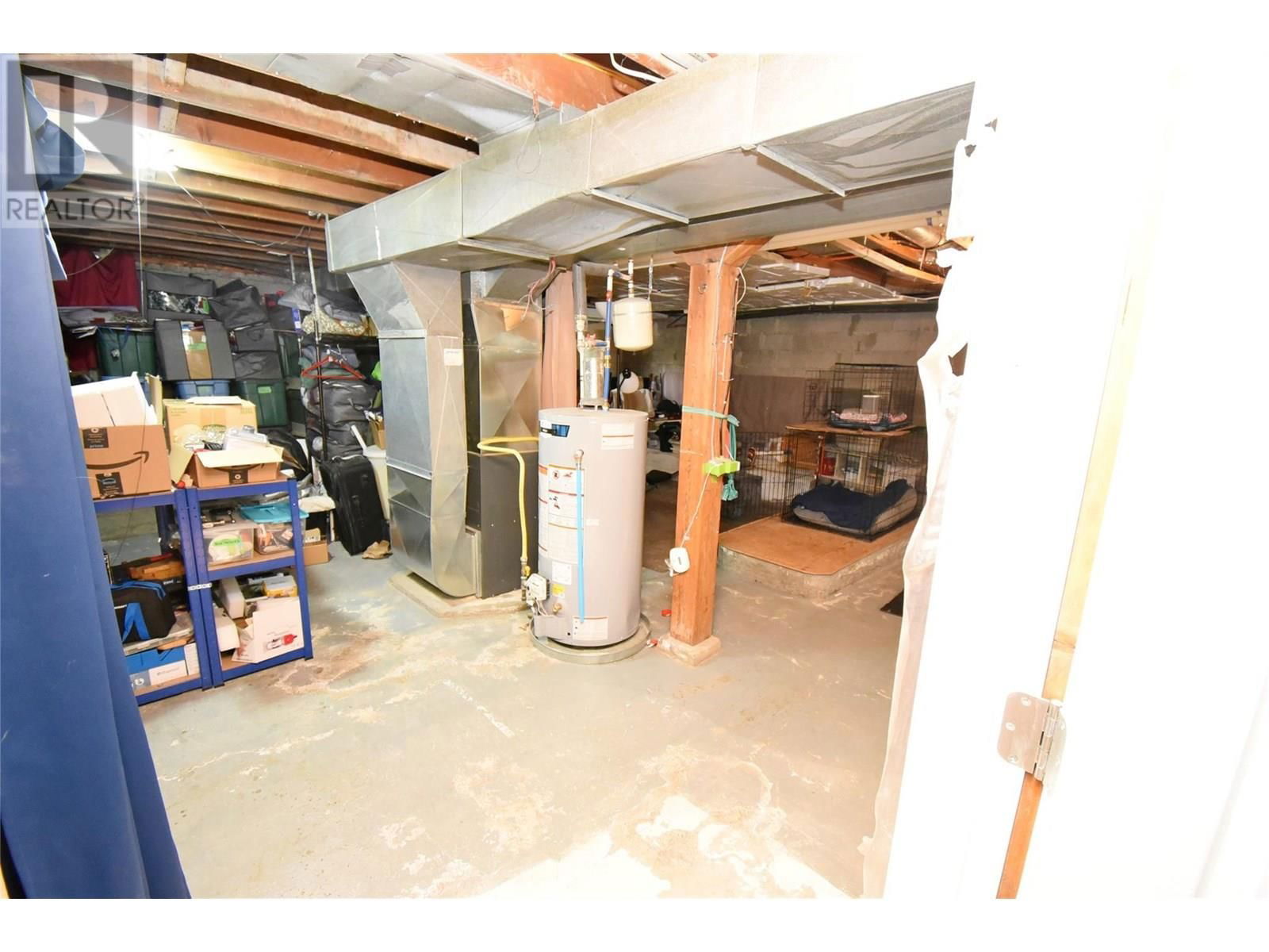 3011 38 STREET Image 43