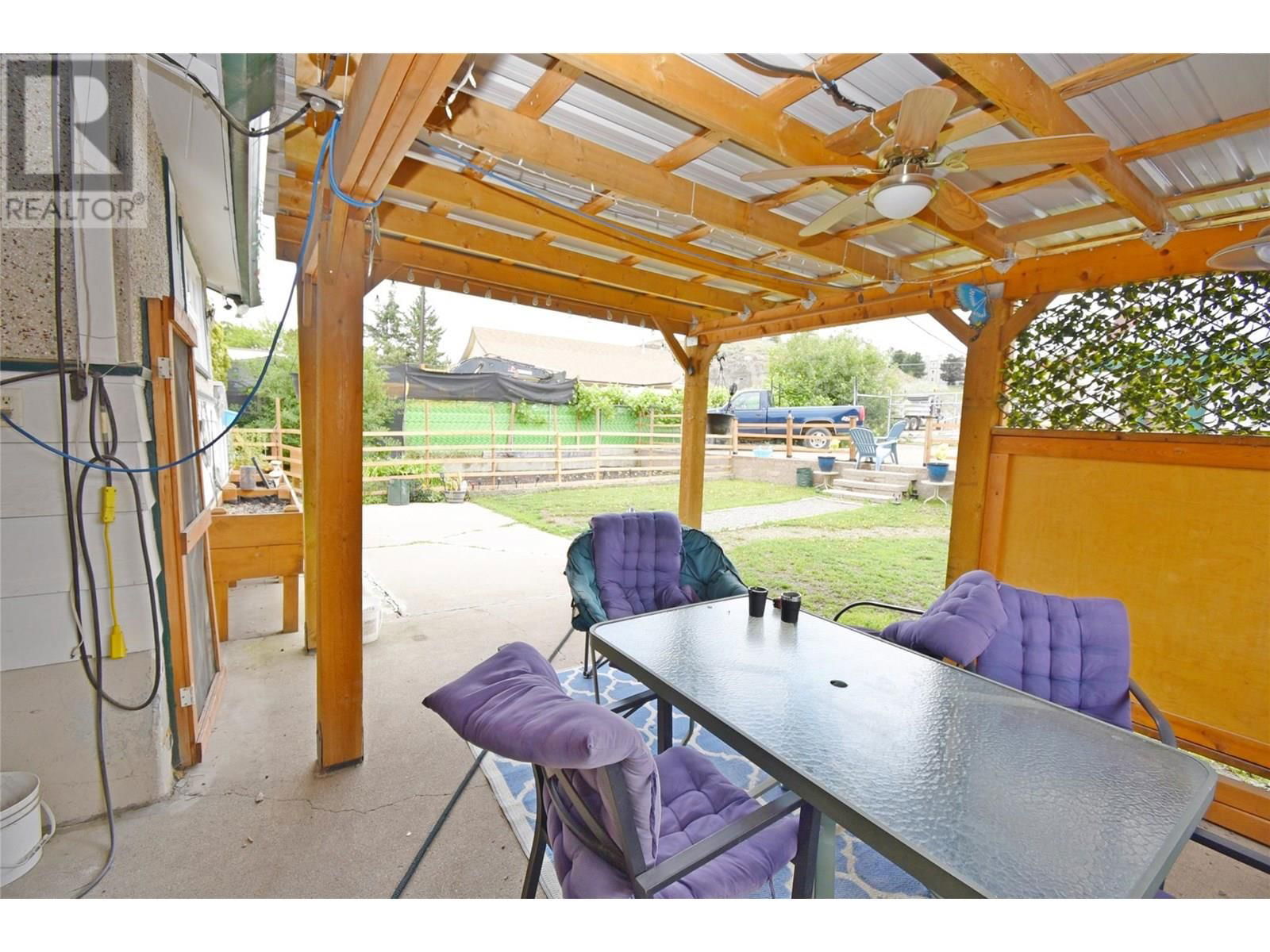 3011 38 STREET Image 50