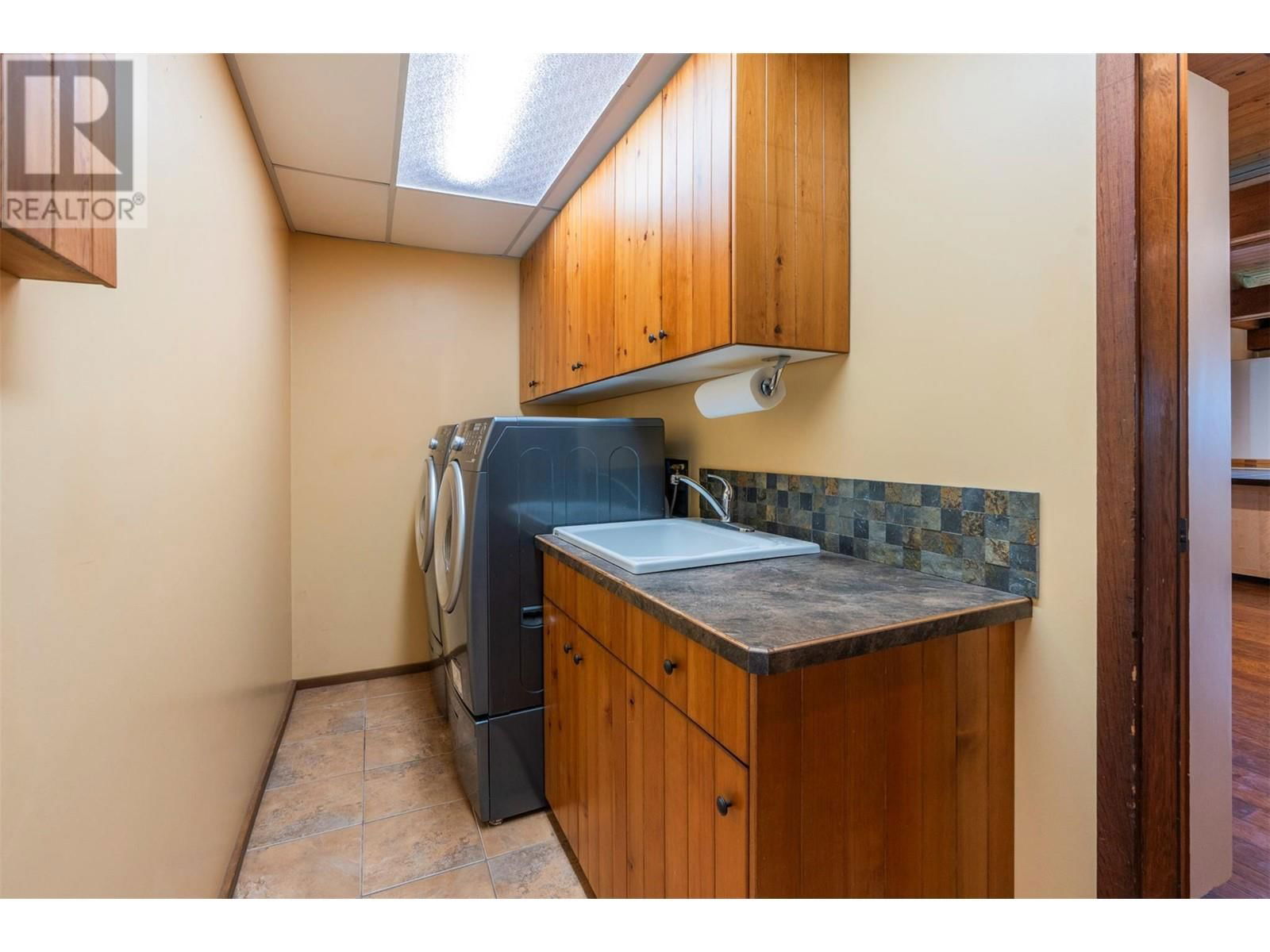 1099 ENDERBY MABEL LAKE ROAD Image 29