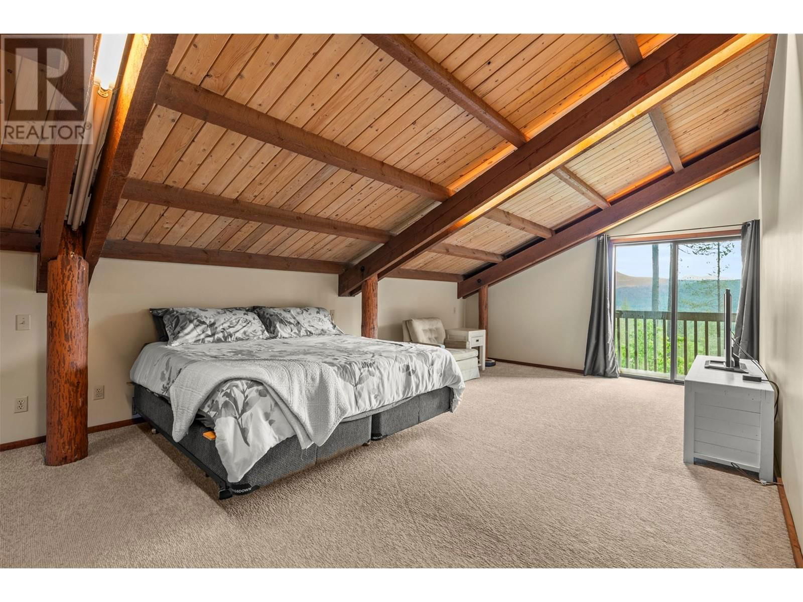 1099 ENDERBY MABEL LAKE ROAD Image 38