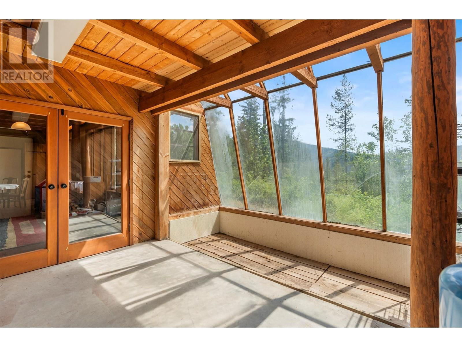 1099 ENDERBY MABEL LAKE ROAD Image 62
