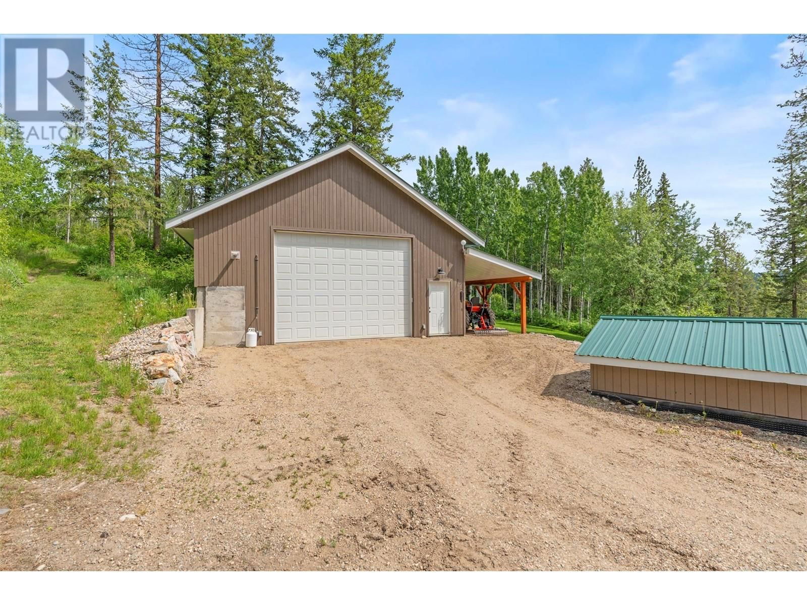 1099 ENDERBY MABEL LAKE ROAD Image 72