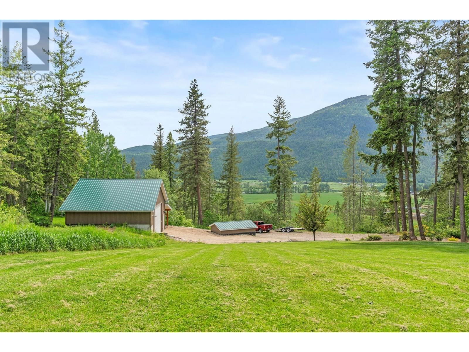 1099 ENDERBY MABEL LAKE ROAD Image 83