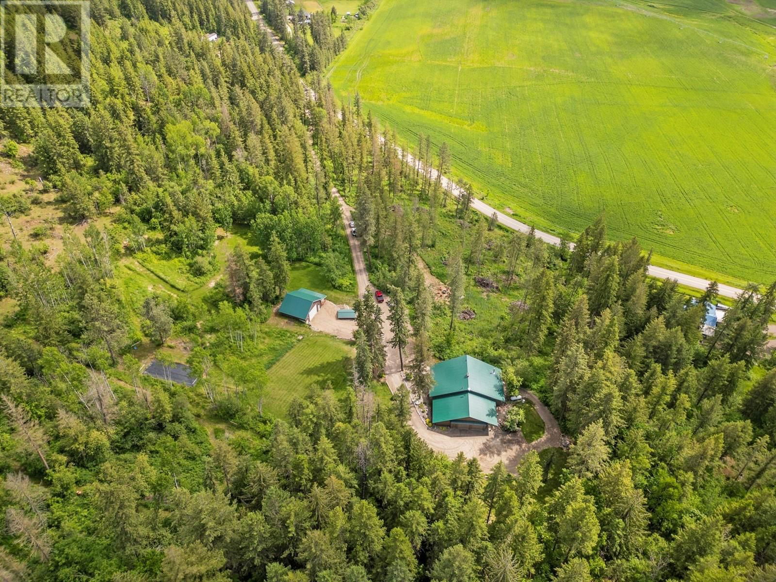 1099 ENDERBY MABEL LAKE ROAD Image 90