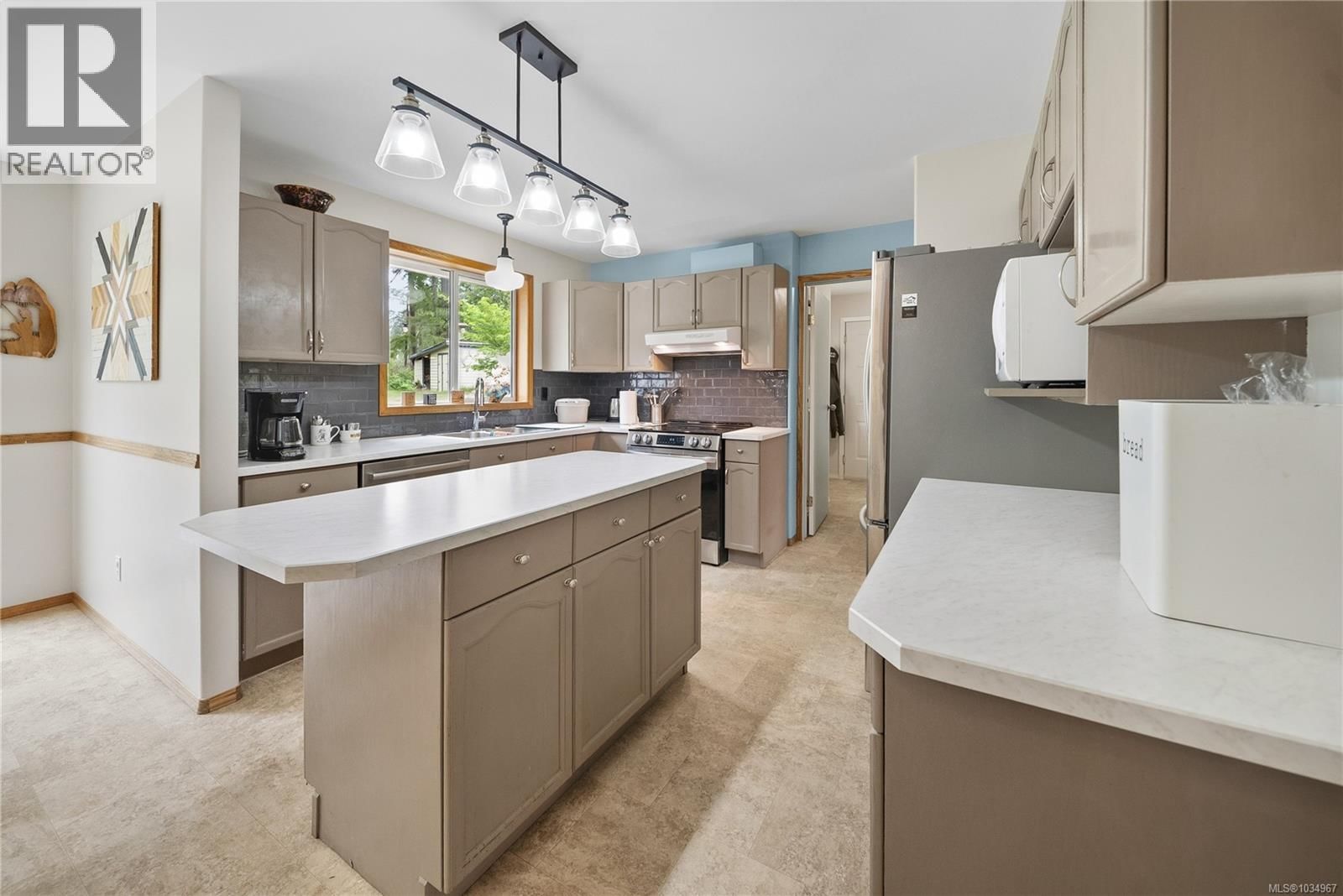 2721 Tiesu Road property photo