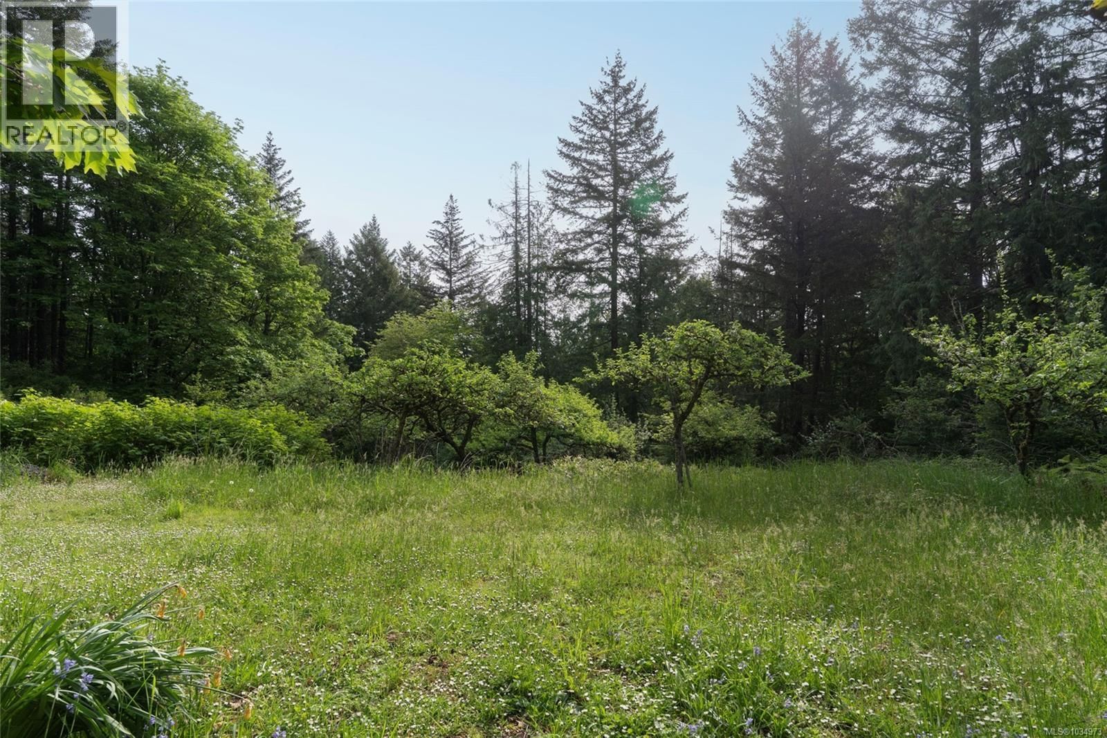 5924 Old West Saanich Road property photo