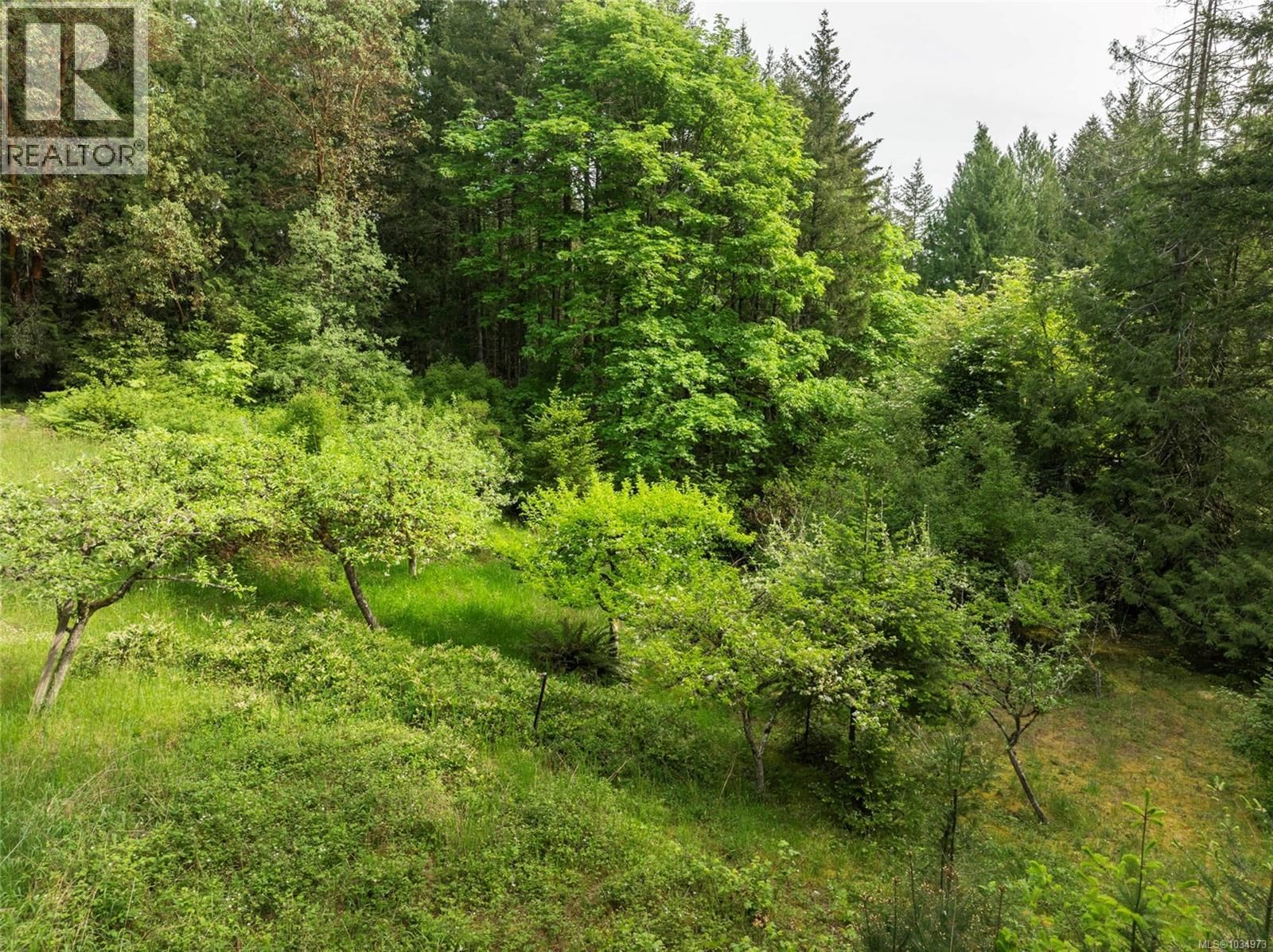 5924 Old West Saanich Road property photo