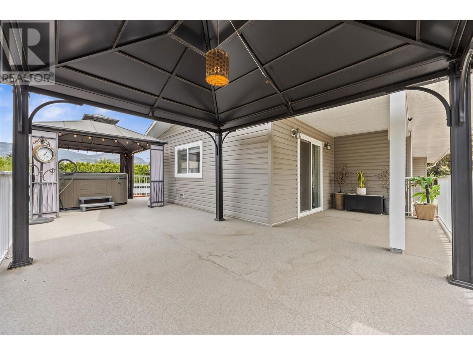 645 MARK ROAD Image 25
