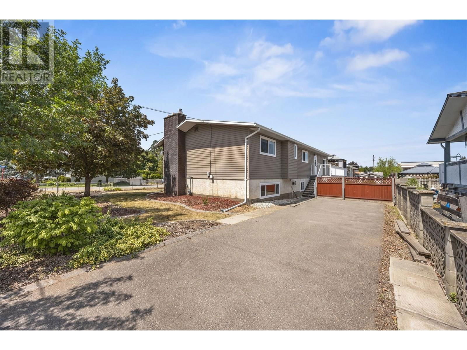 645 MARK ROAD Image 38