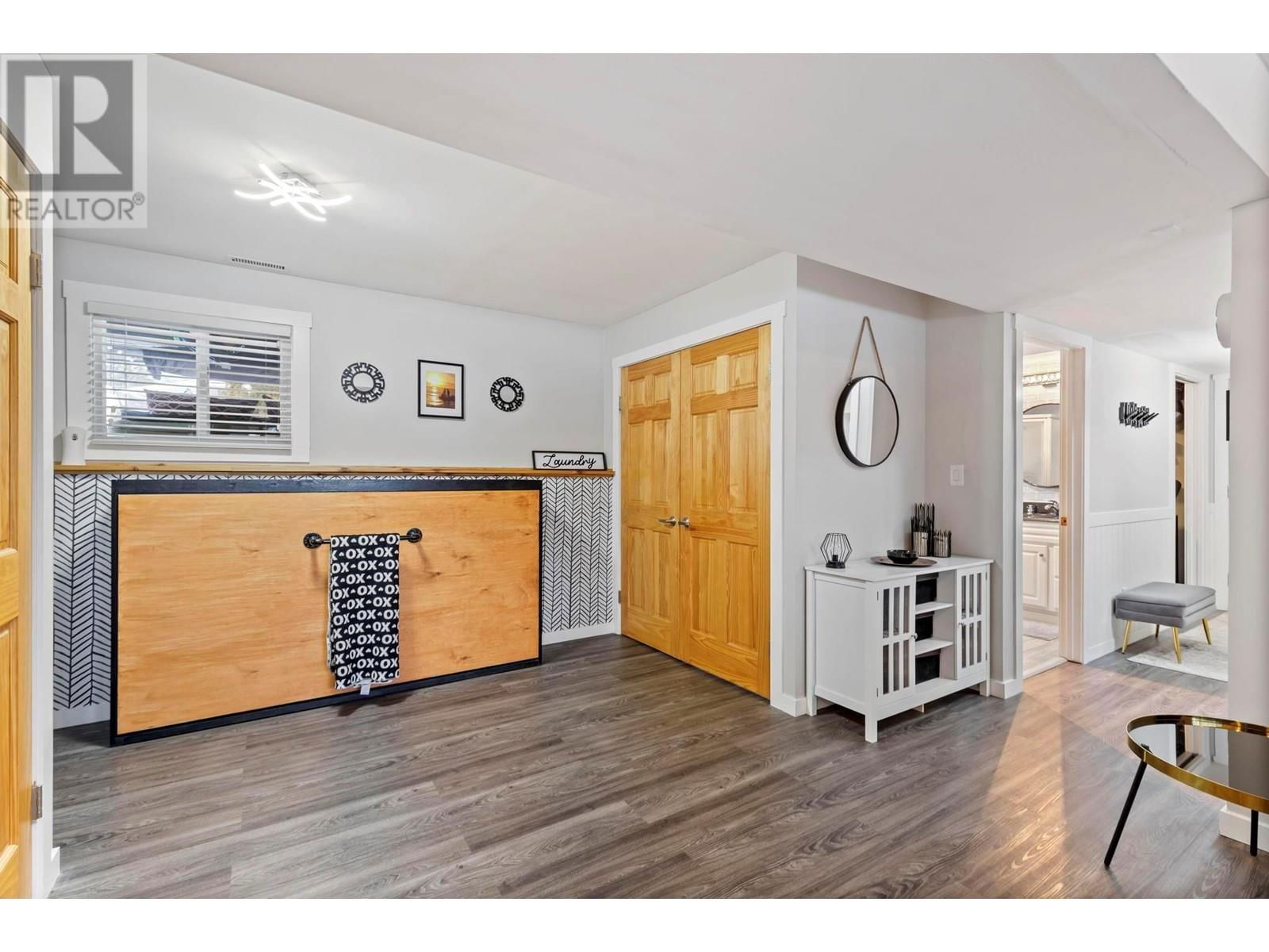 3548 MACDONNEL ROAD Image 35